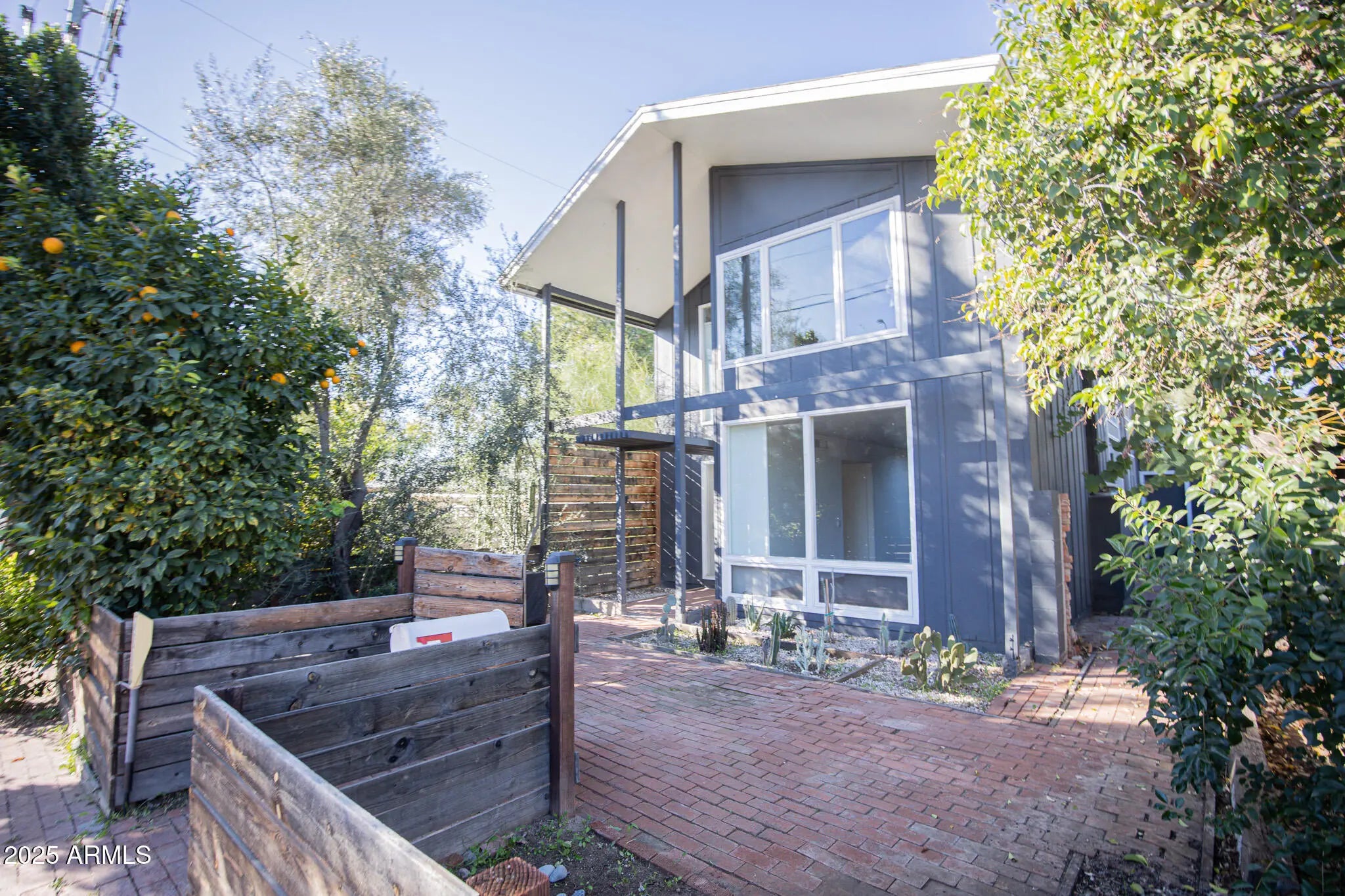 Photo of Listing #6965083