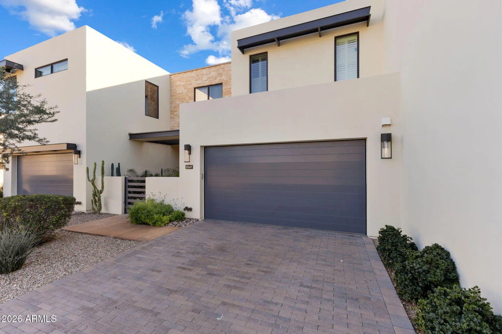 5547 E Arroyo Verde Drive, Paradise Valley