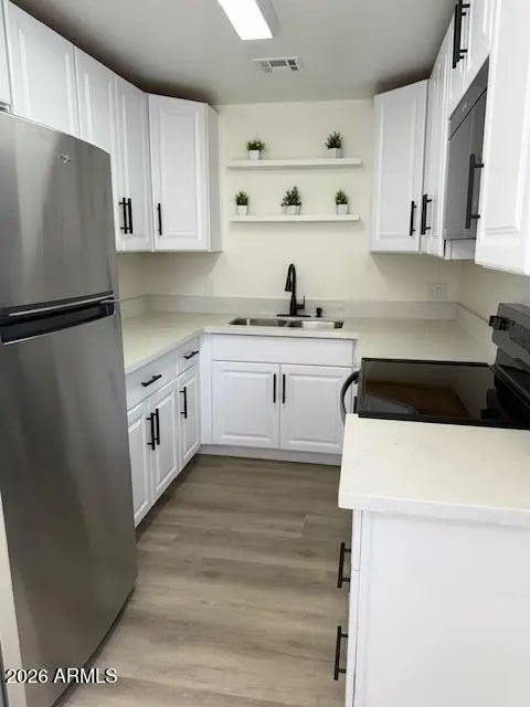 Photo of Listing #6965325