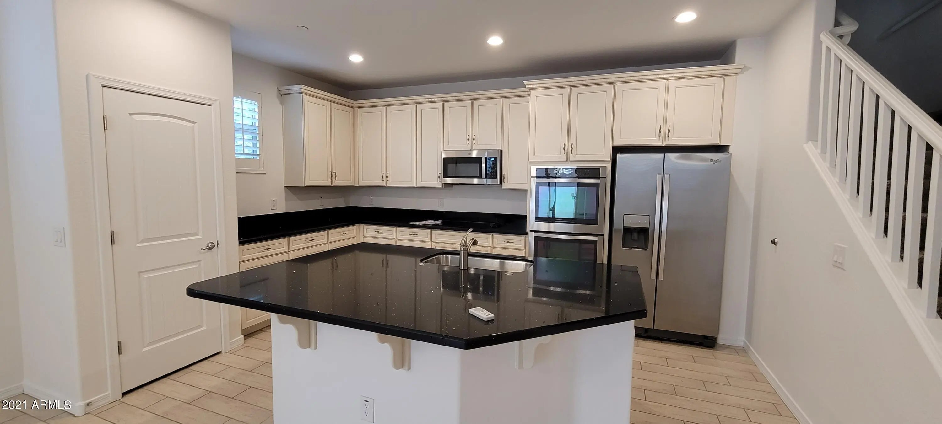 Photo of Listing #6965588