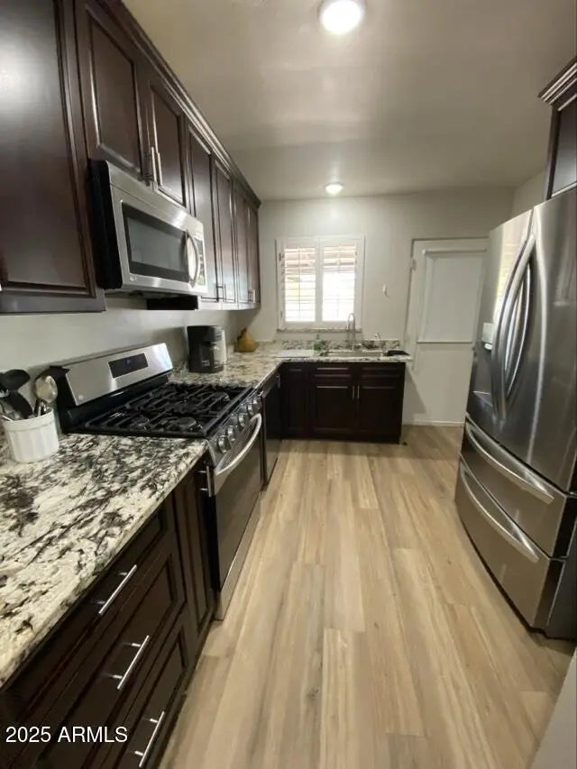 Photo of Listing #6965721