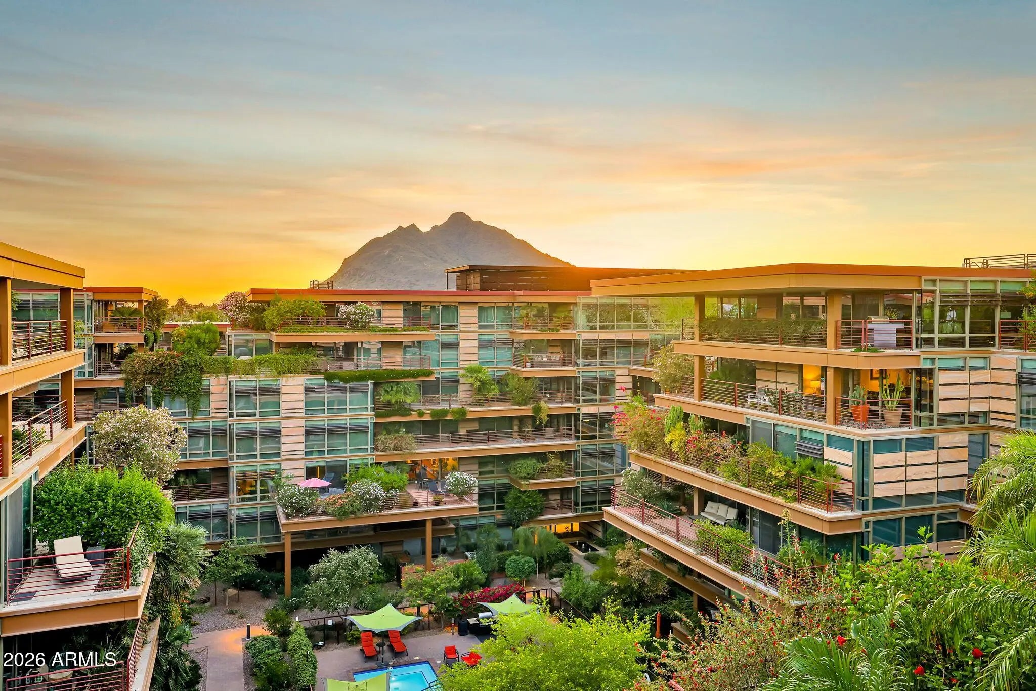 Photo of Listing #6966849