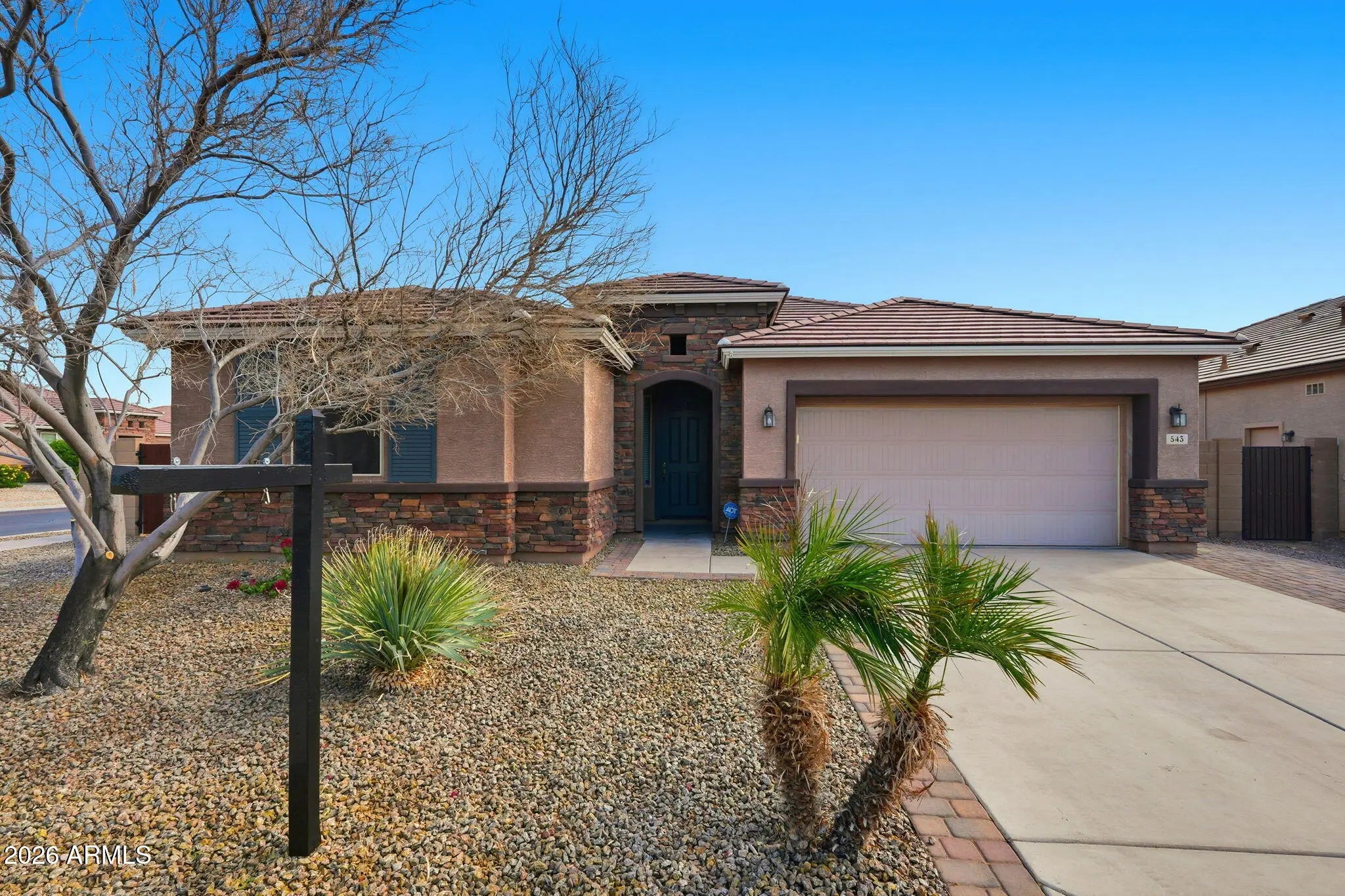 Photo of Listing #6967055