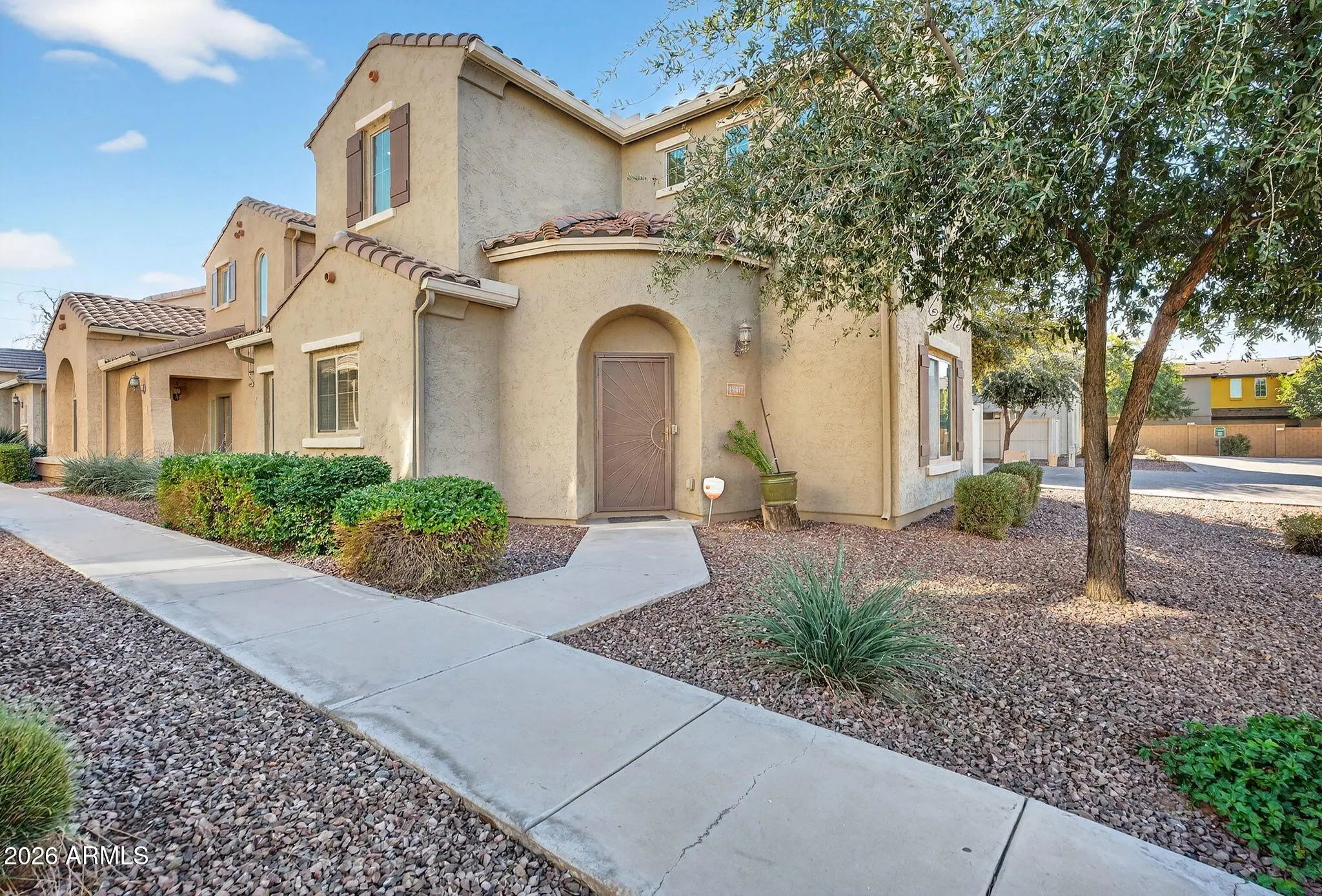 Photo of Listing #6966770