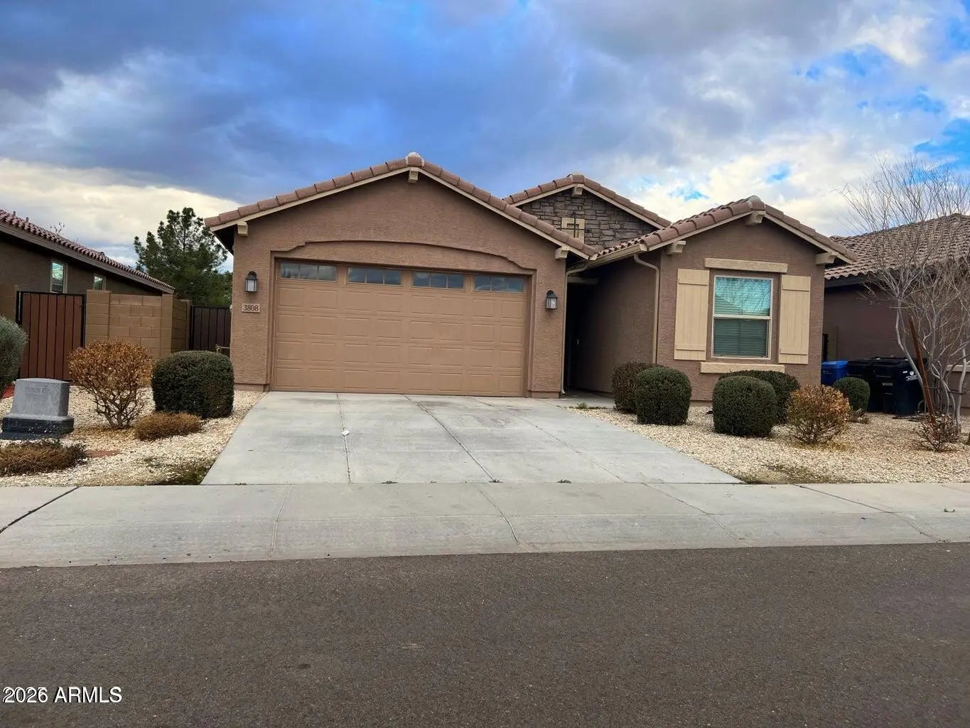 Photo of Listing #6968033