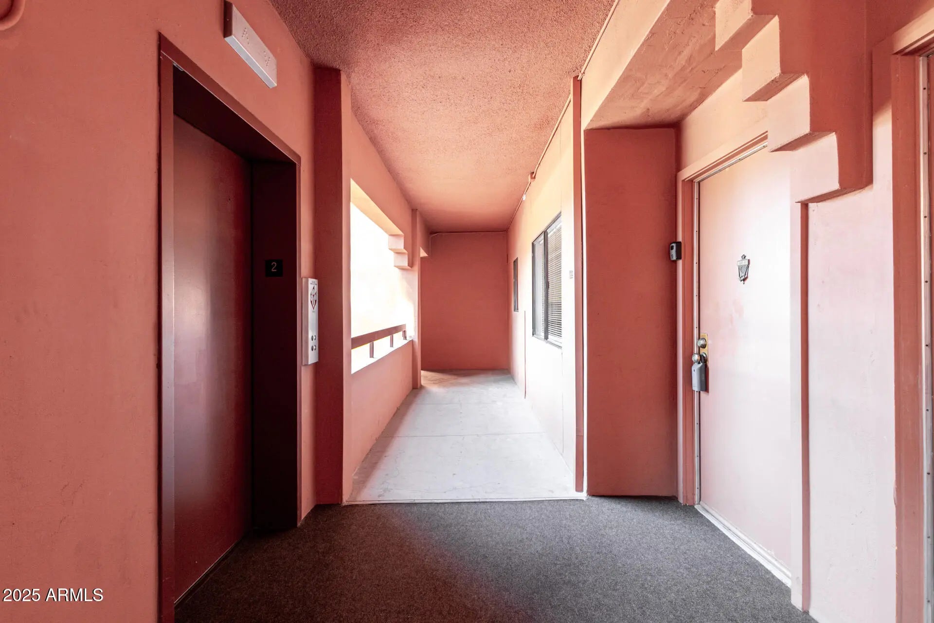 Photo of Listing #6966158