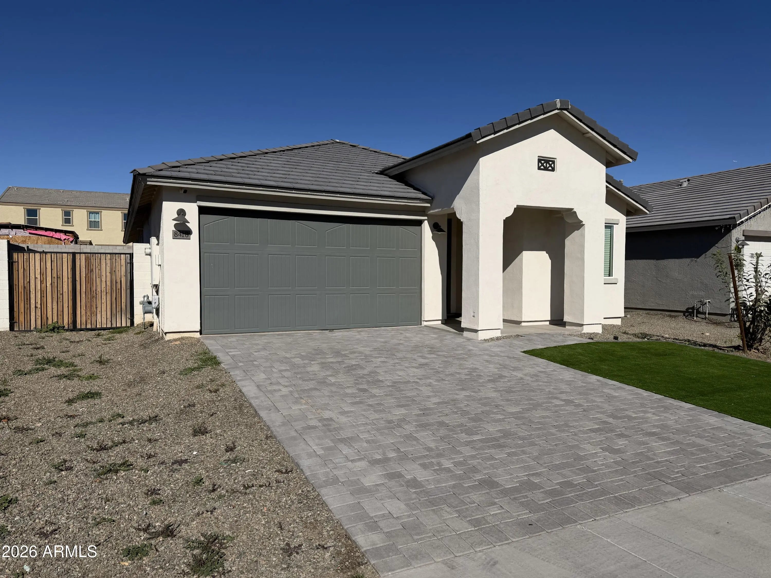 Photo of Listing #6966757