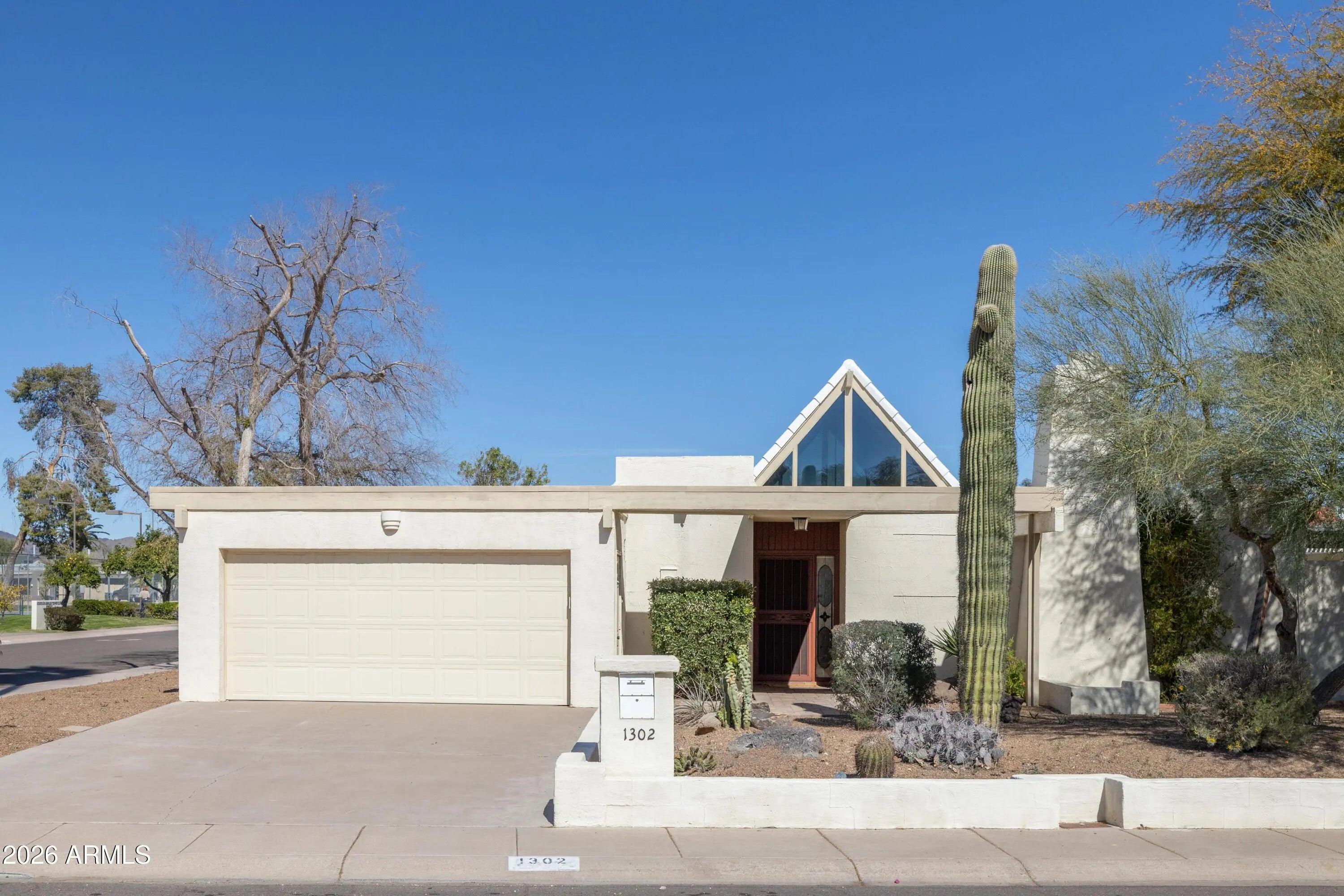 Photo of Listing #6987844