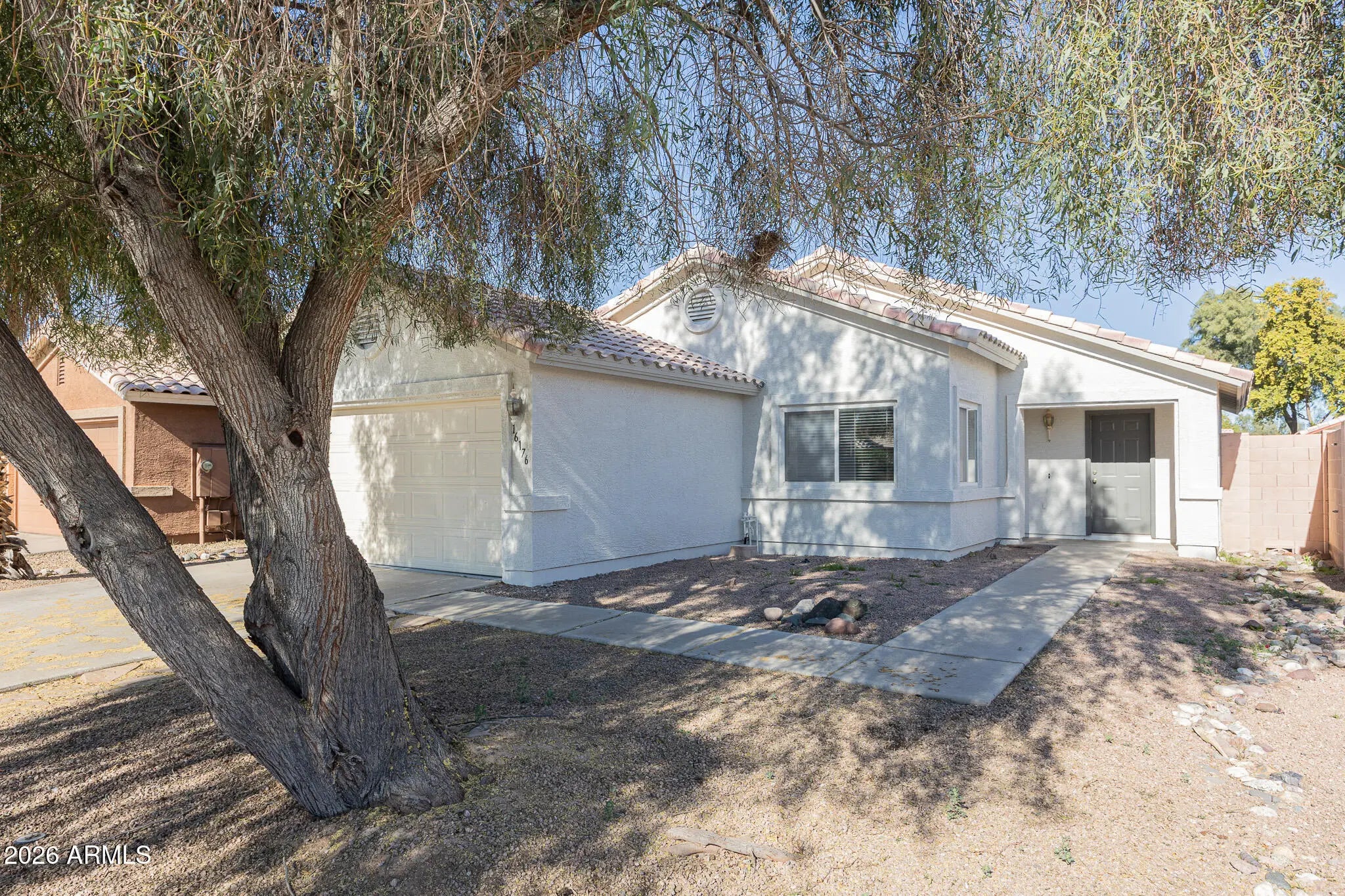 Photo of Listing #6966286