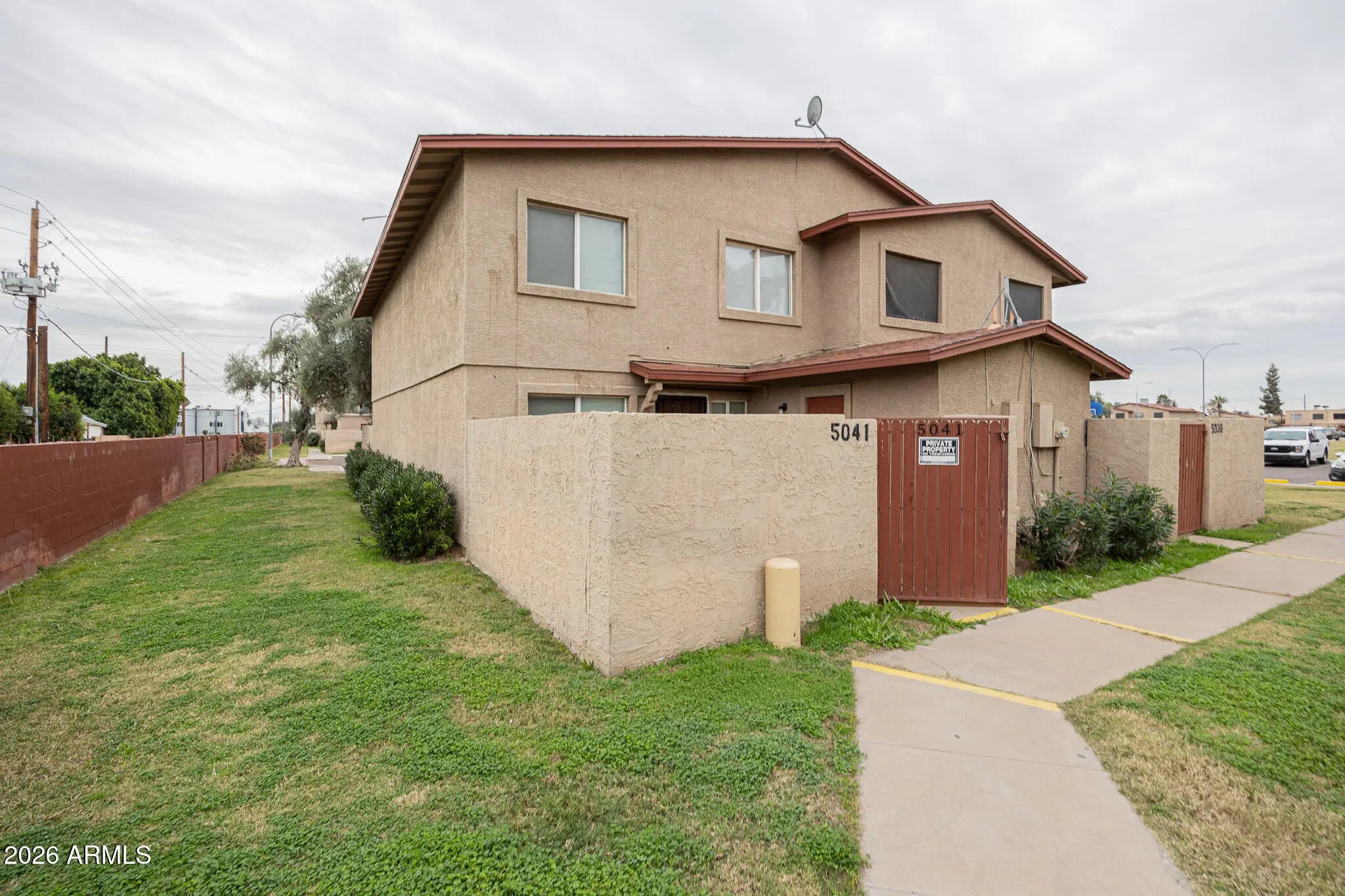 Photo of Listing #6966331