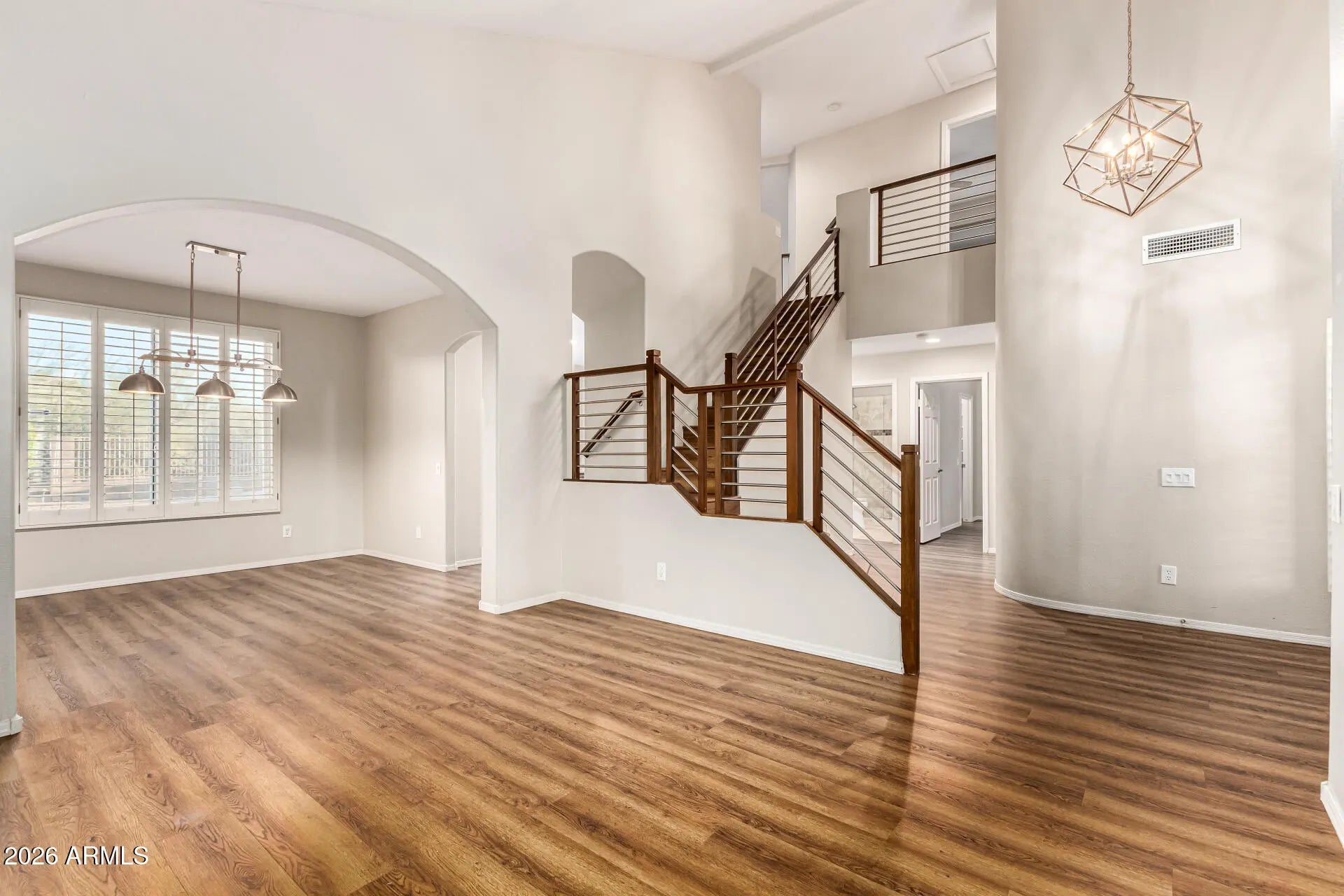 Photo of Listing #6966517