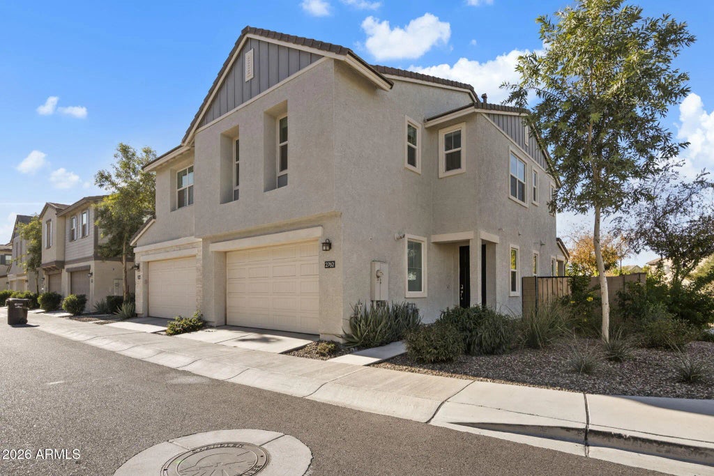 2762 S Comanche Drive, Chandler