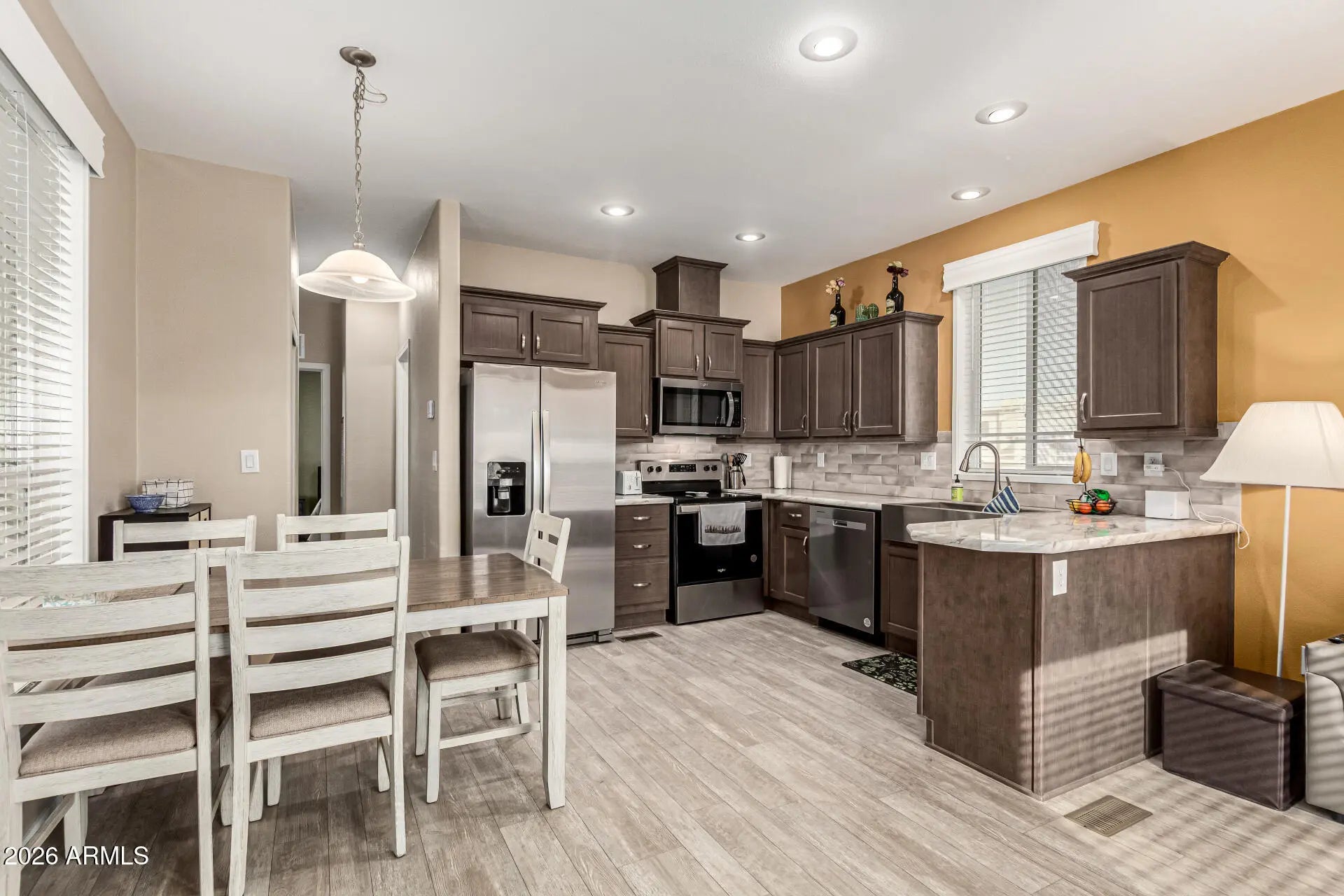 Photo of Listing #6966745