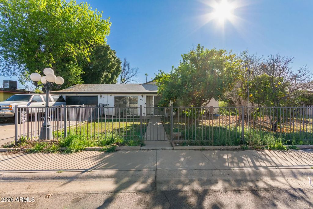 1615 E Hudson Drive, Tempe