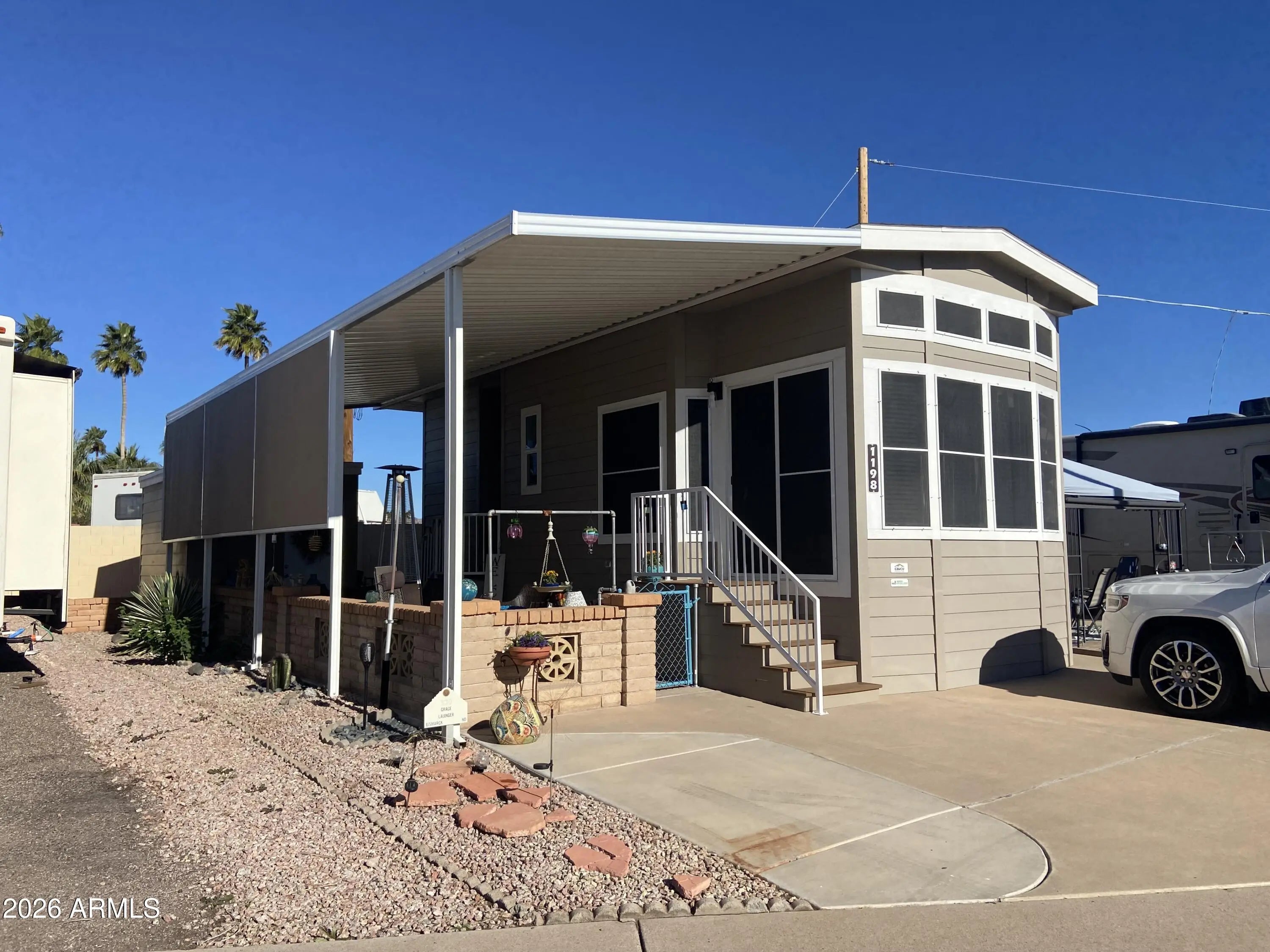 Photo of Listing #6966858