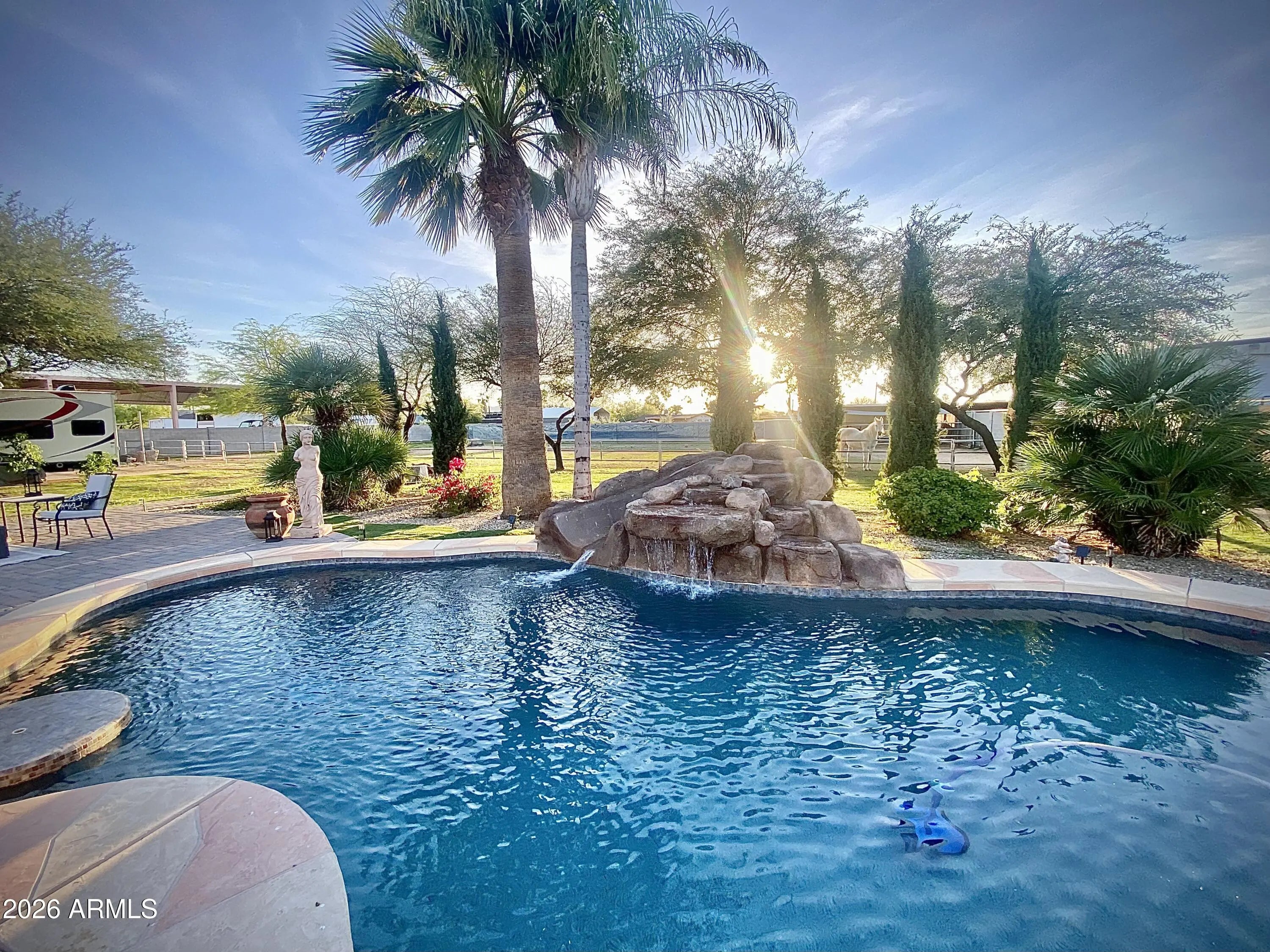 Photo of Listing #6968047