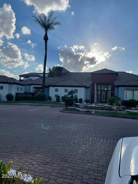 Photo of Listing #6966940