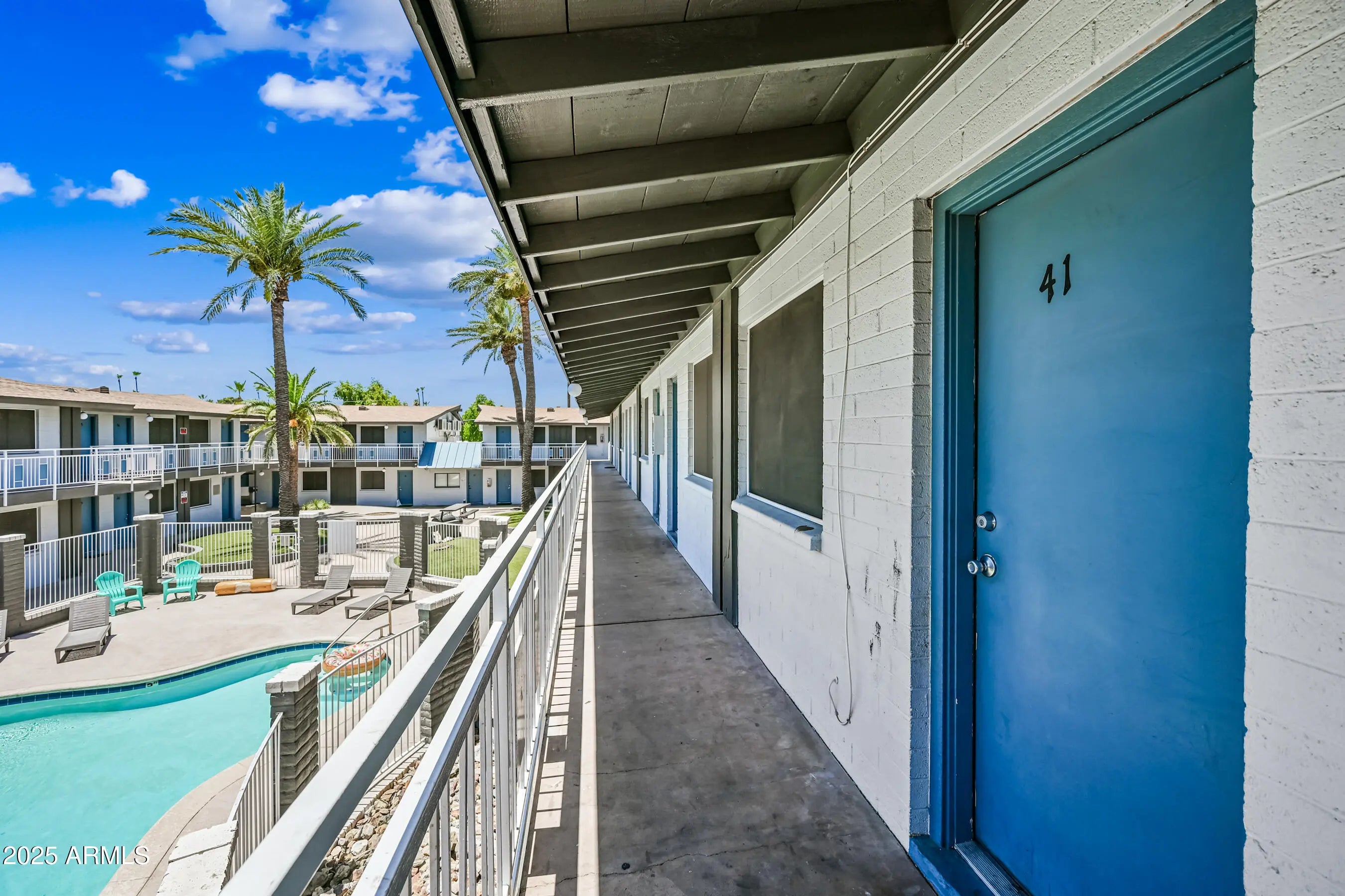 Photo of Listing #6966961