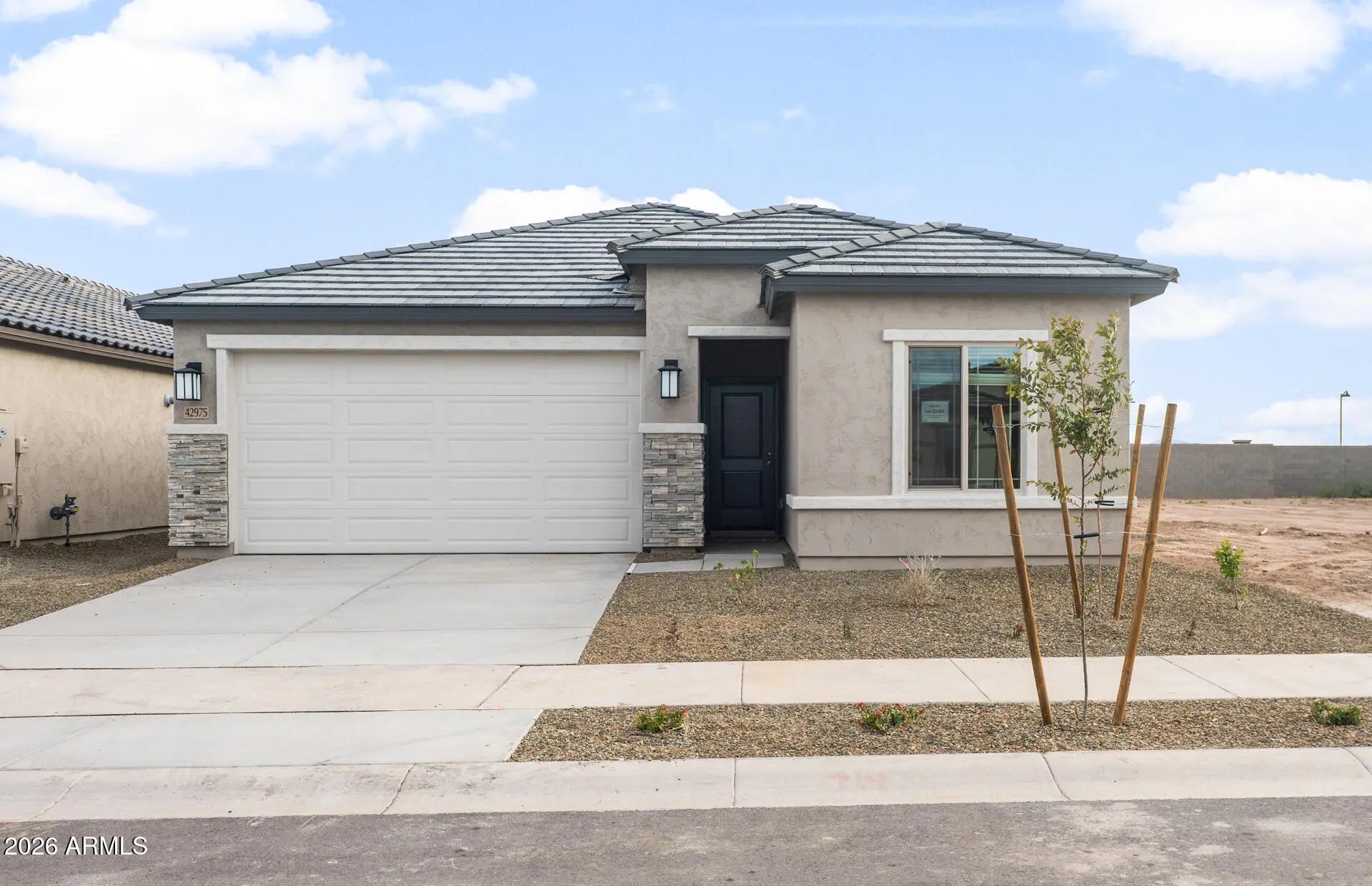 Photo of Listing #6967210