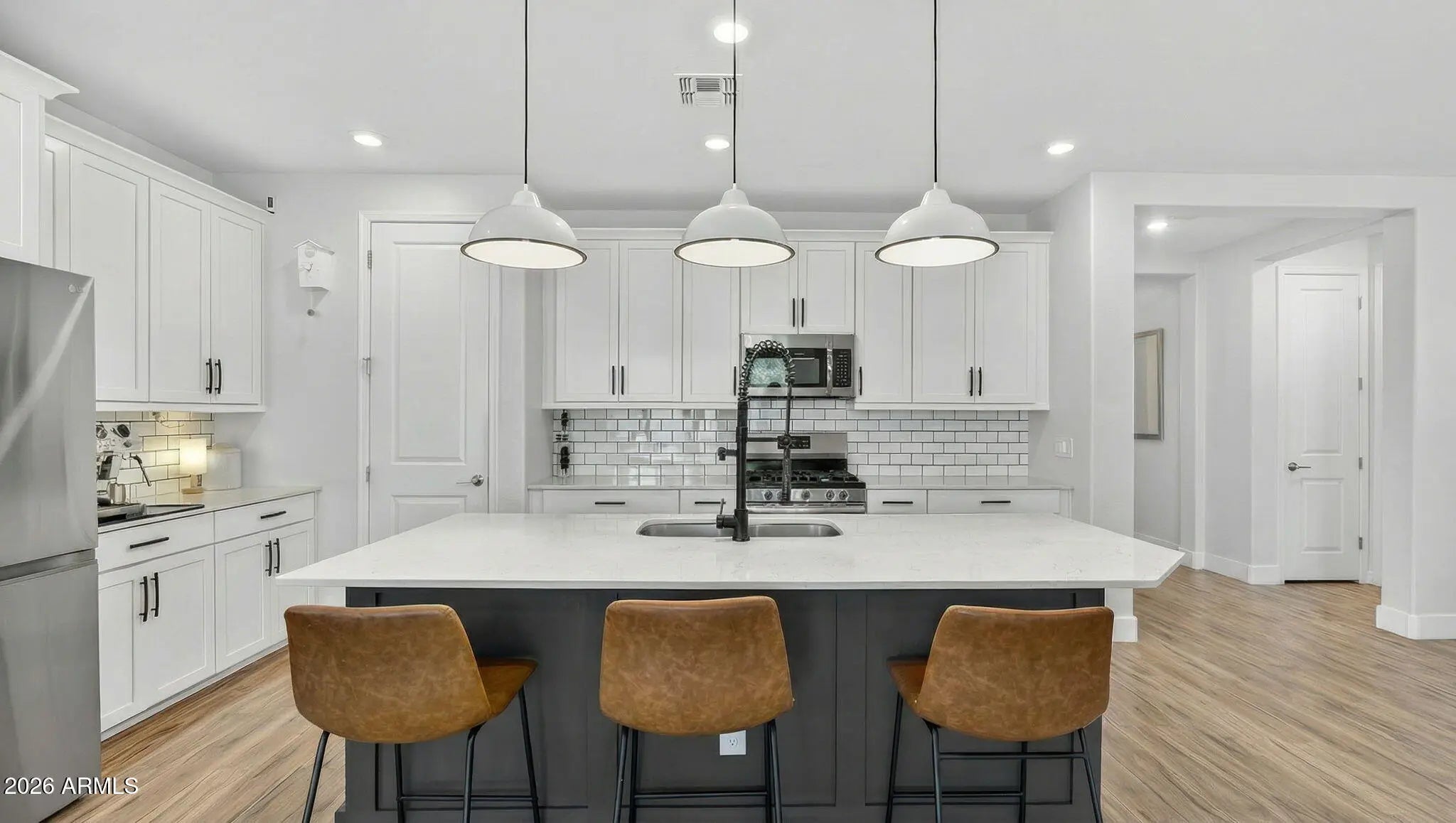 Photo of Listing #6970115