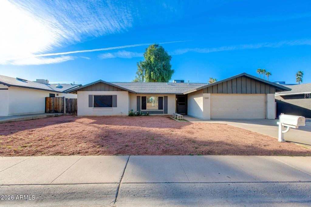 5025 W Frier Drive, Glendale