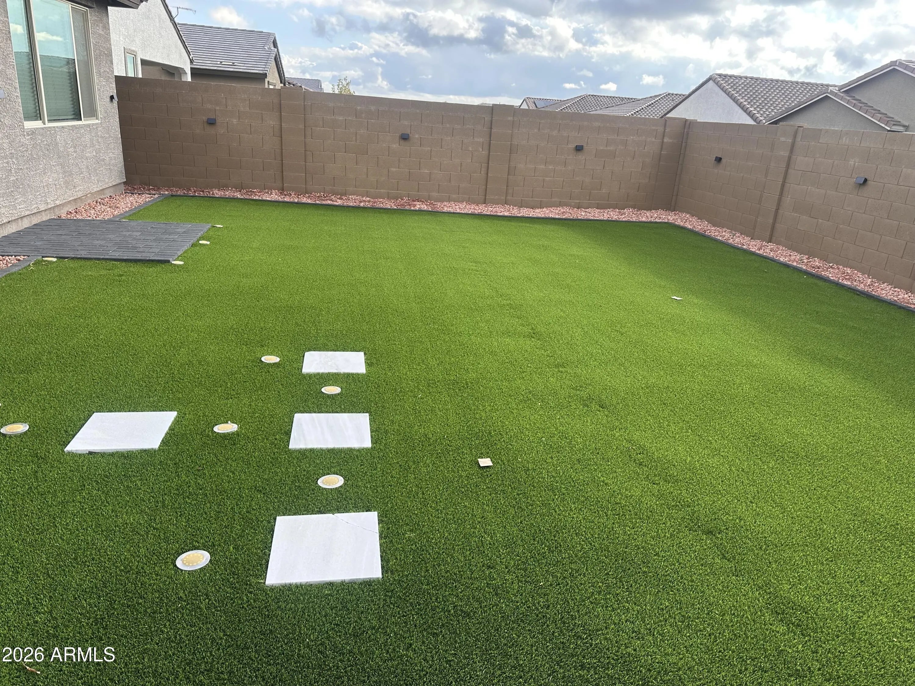 Photo of Listing #6967457