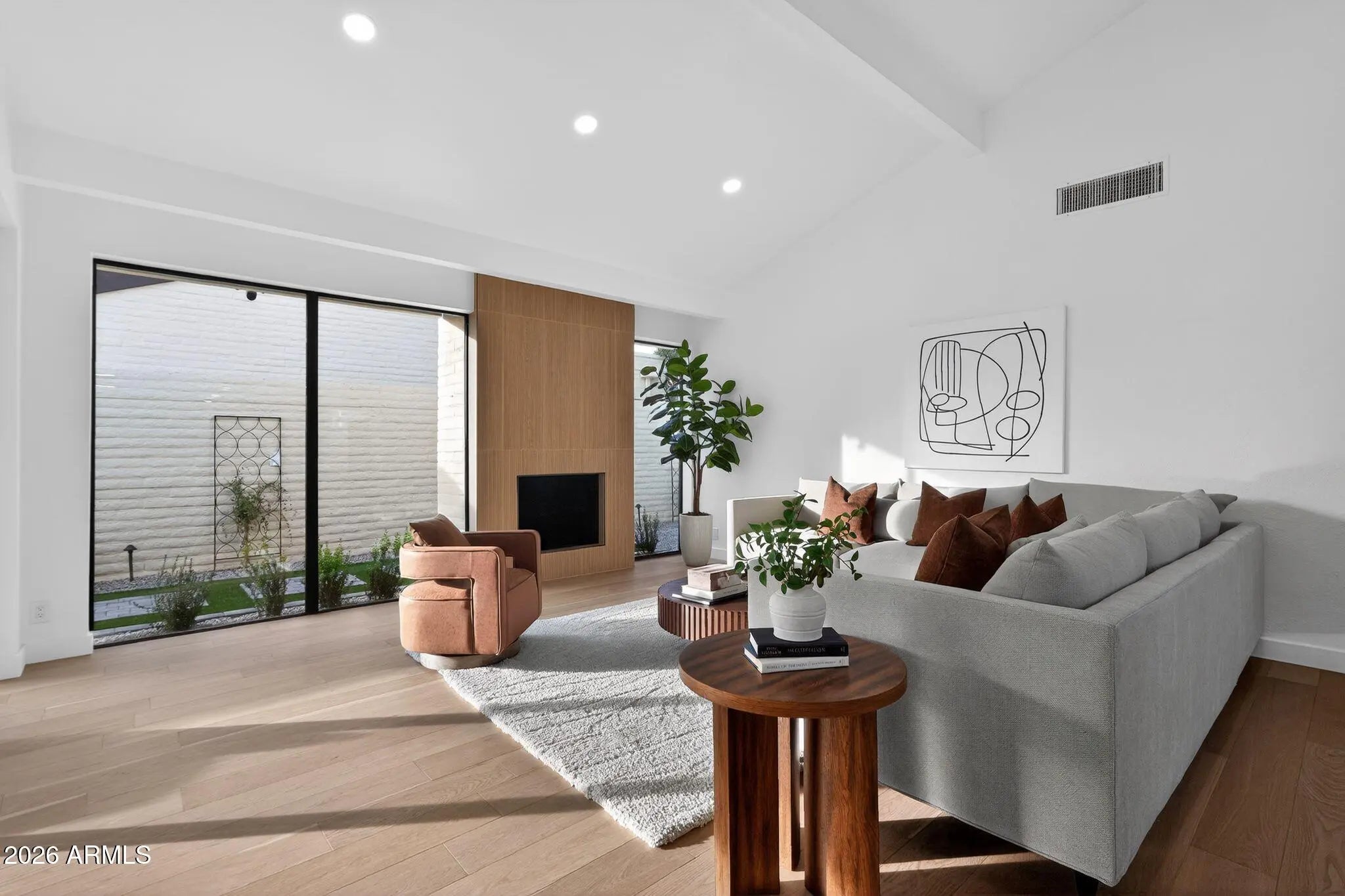 Photo of Listing #6972567