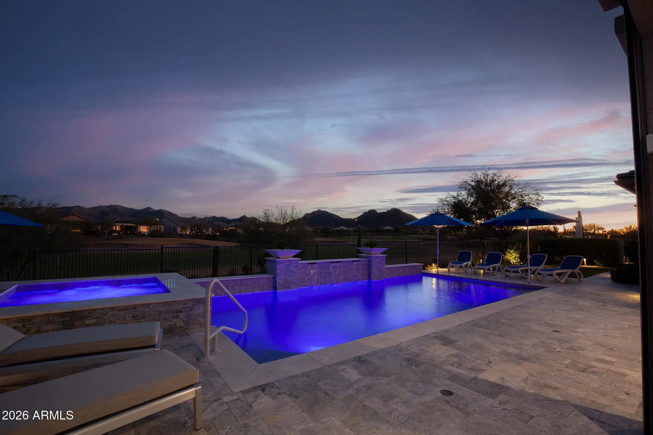 Photo of Listing #6969952