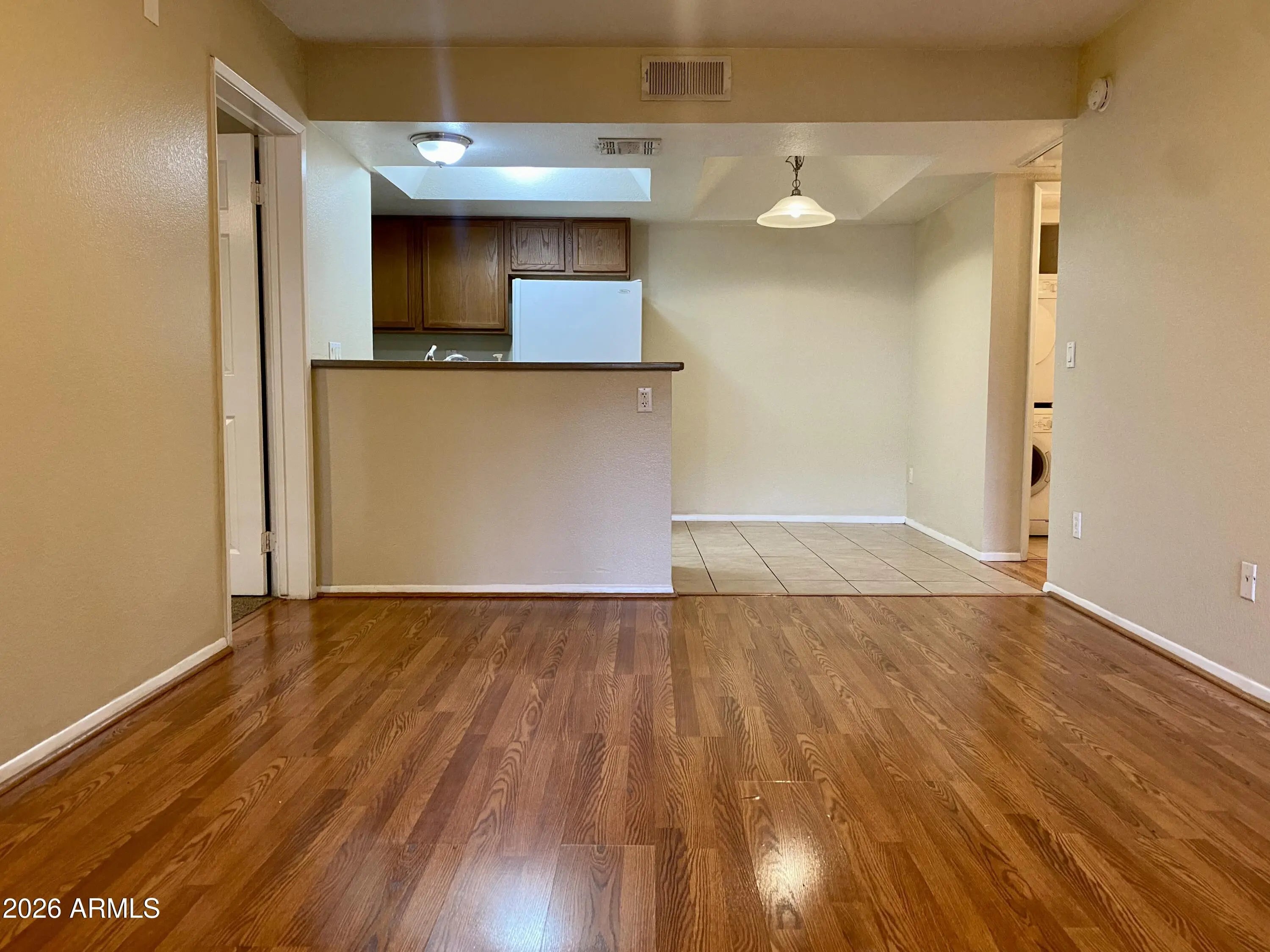 Photo of Listing #6967693