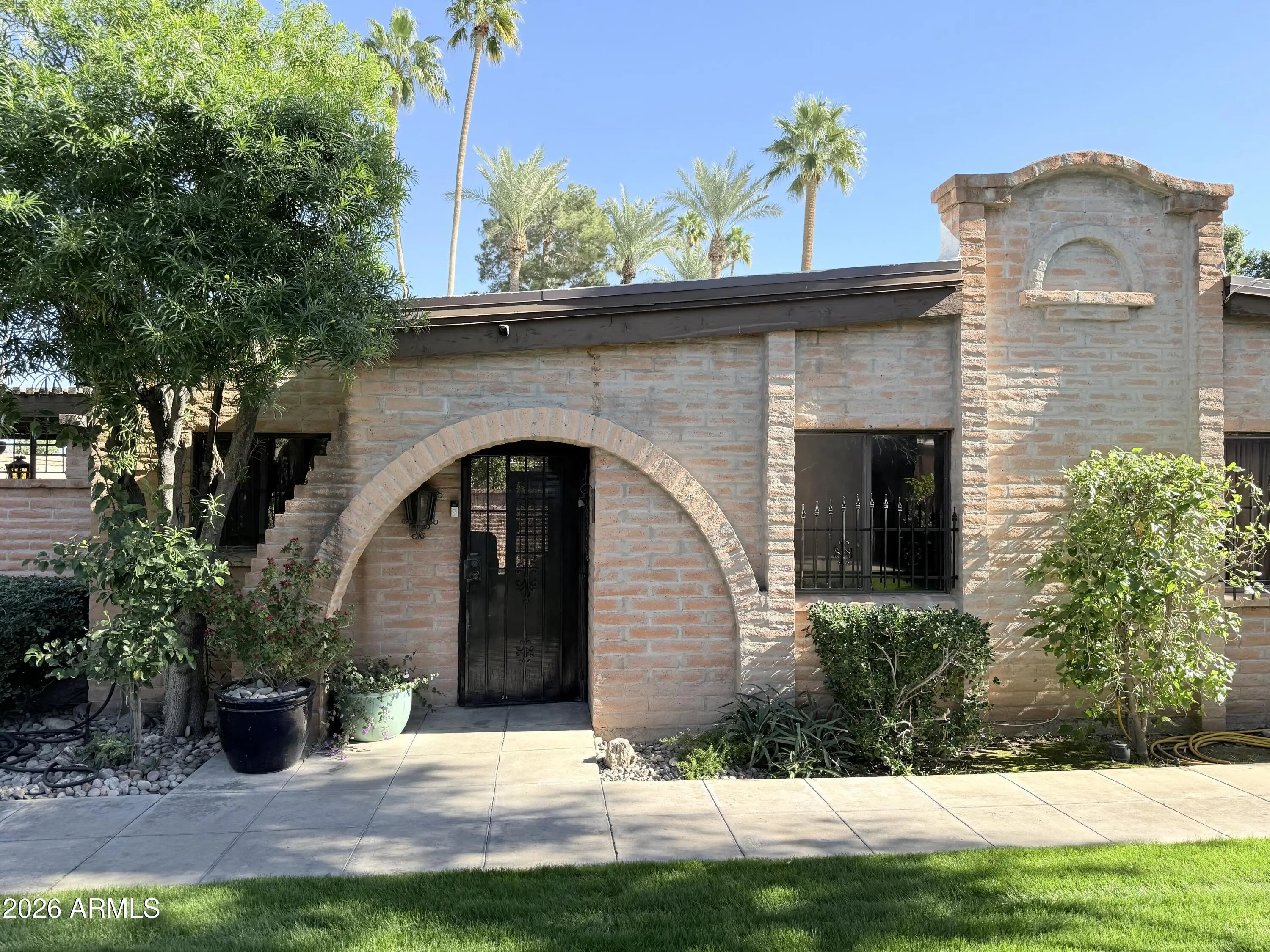 Photo of Listing #6968183