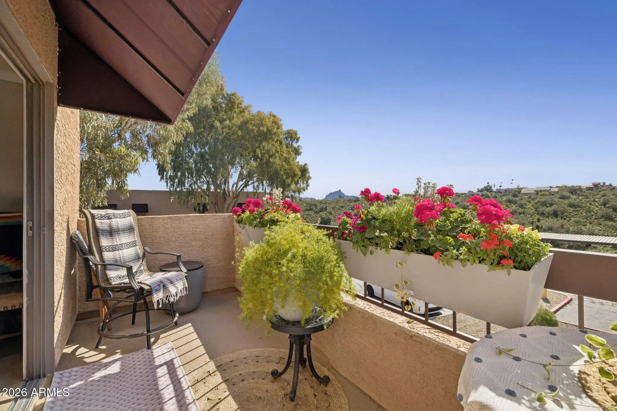 Photo of Listing #6969310