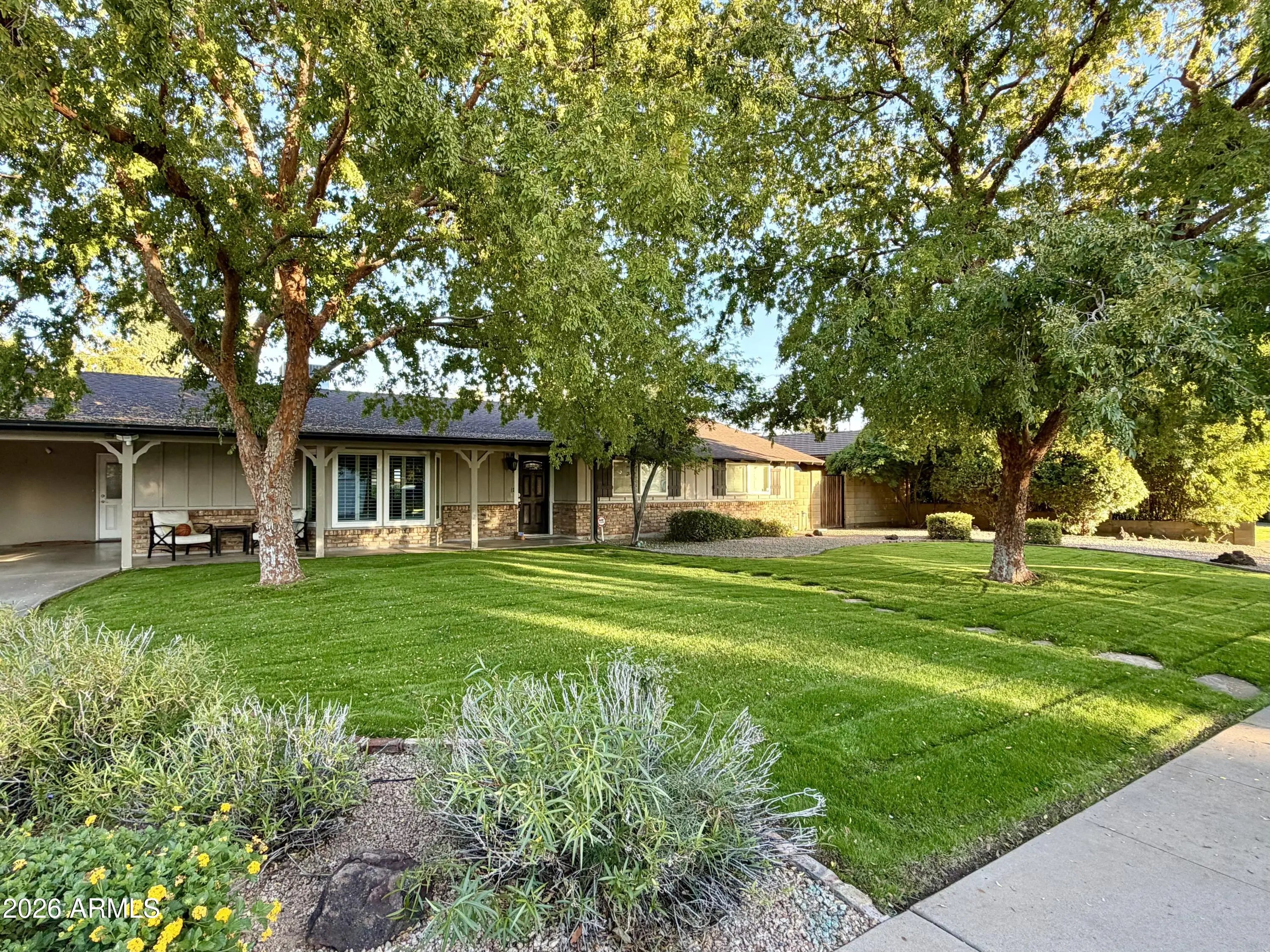 Photo of Listing #6969298