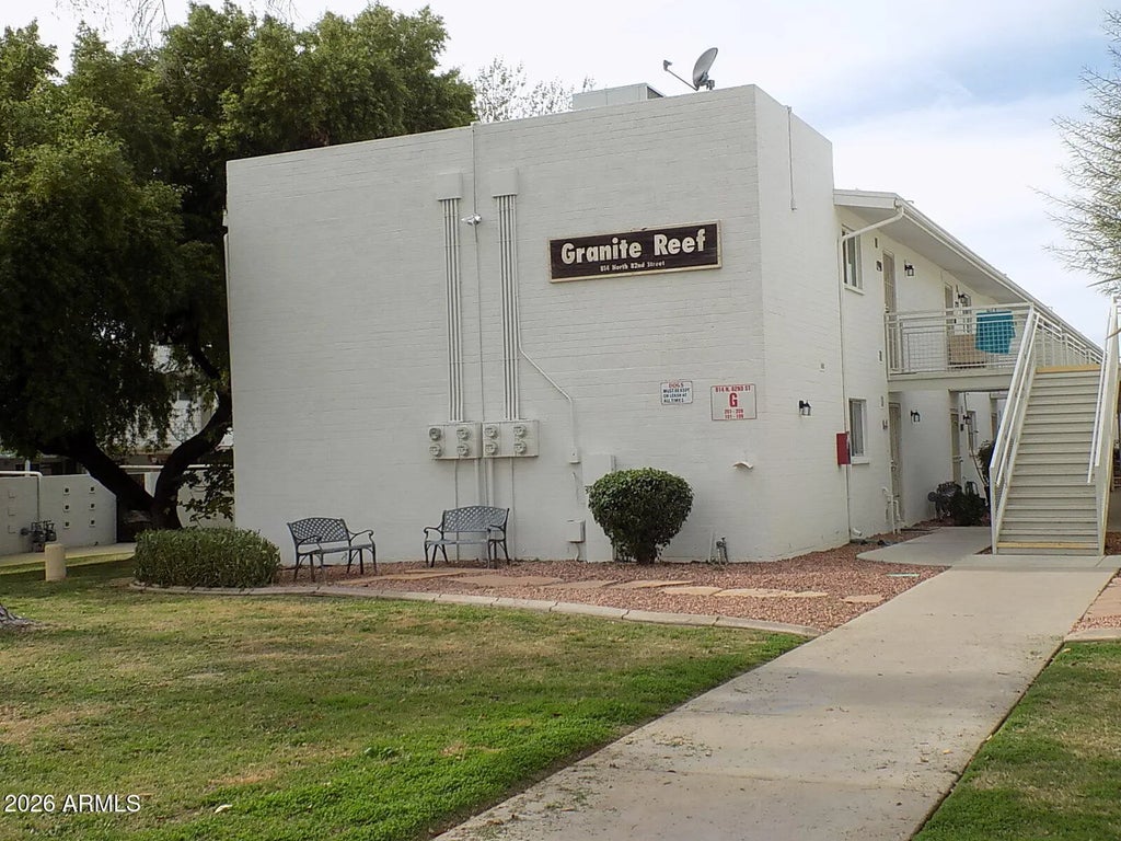 814 N 82nd Street (unit G216), Scottsdale