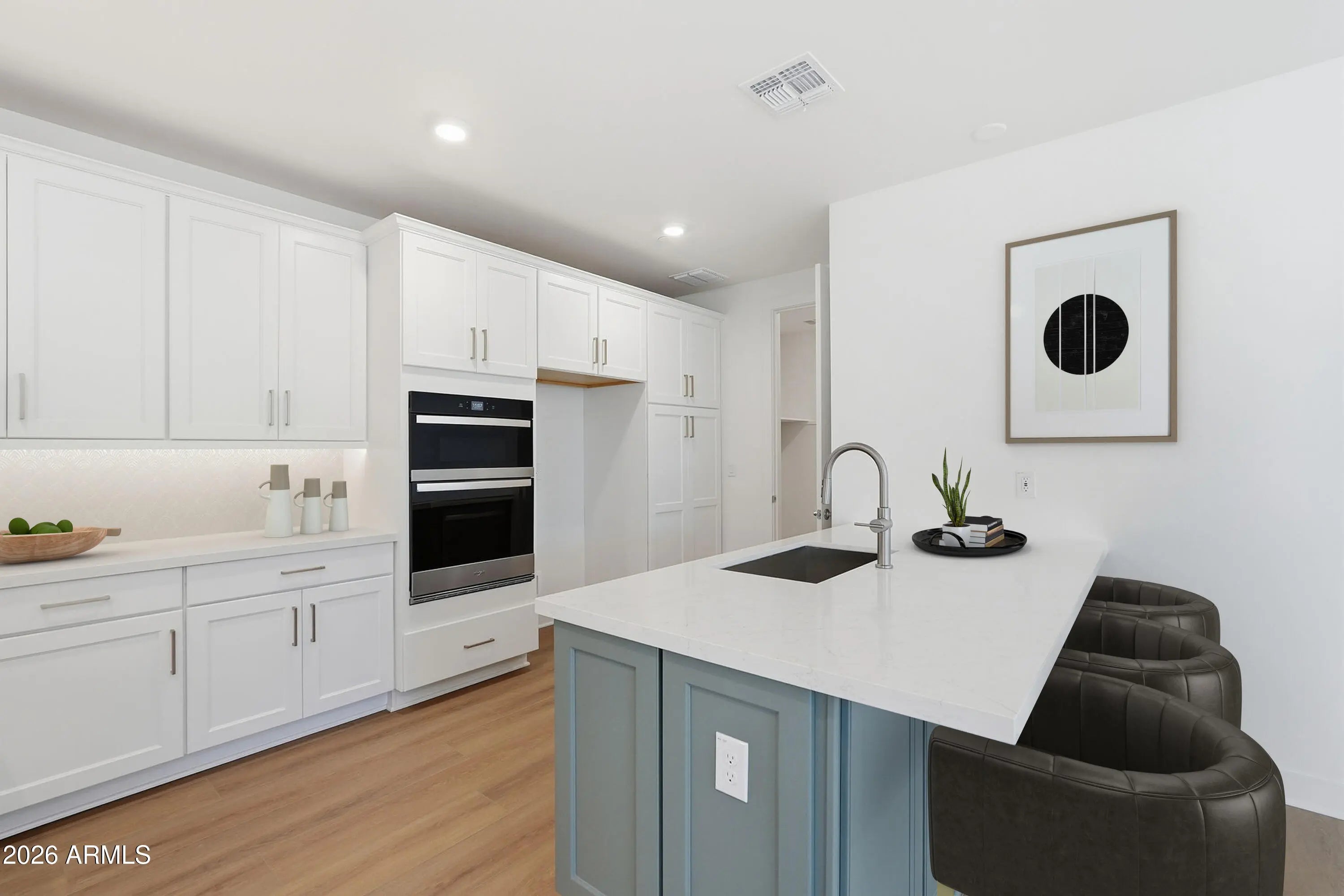 Photo of Listing #6967911