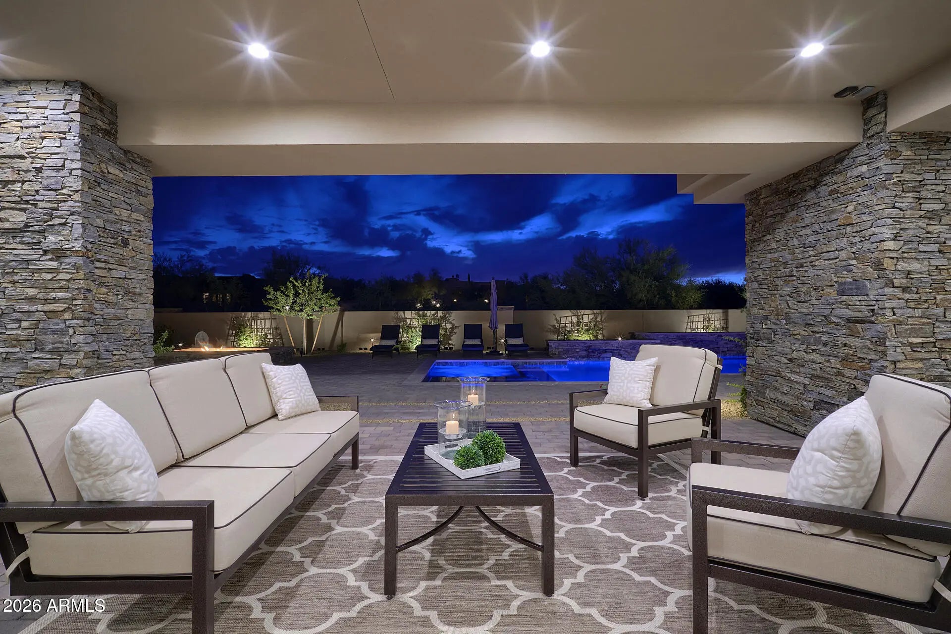 Photo of Listing #6968353