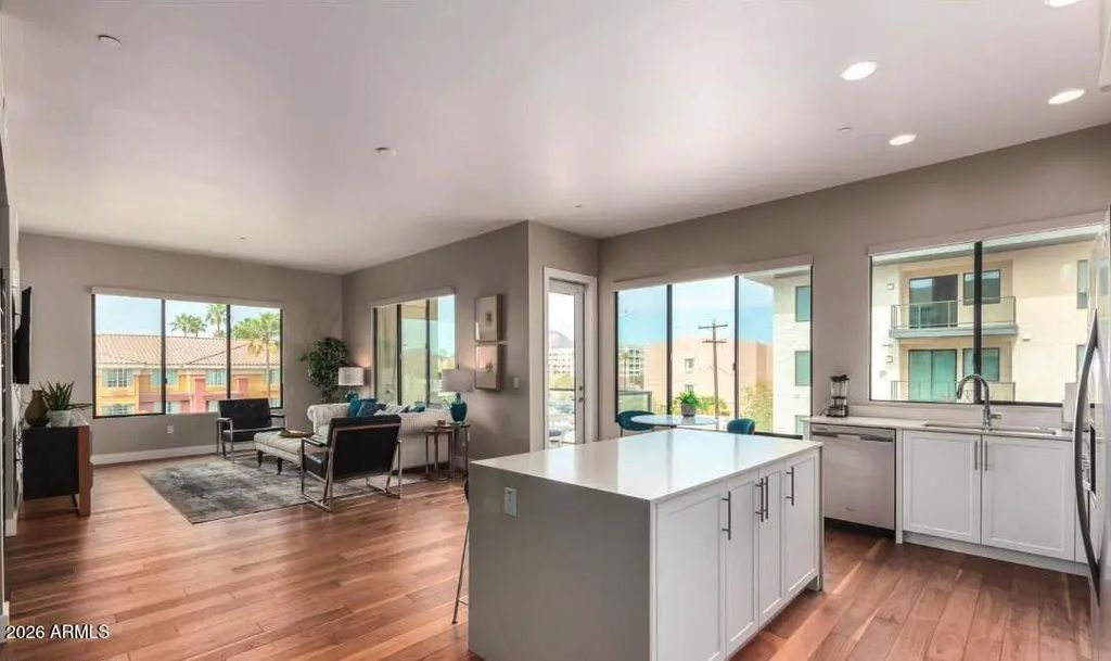 7300 E Earll Drive (unit 3012), Scottsdale