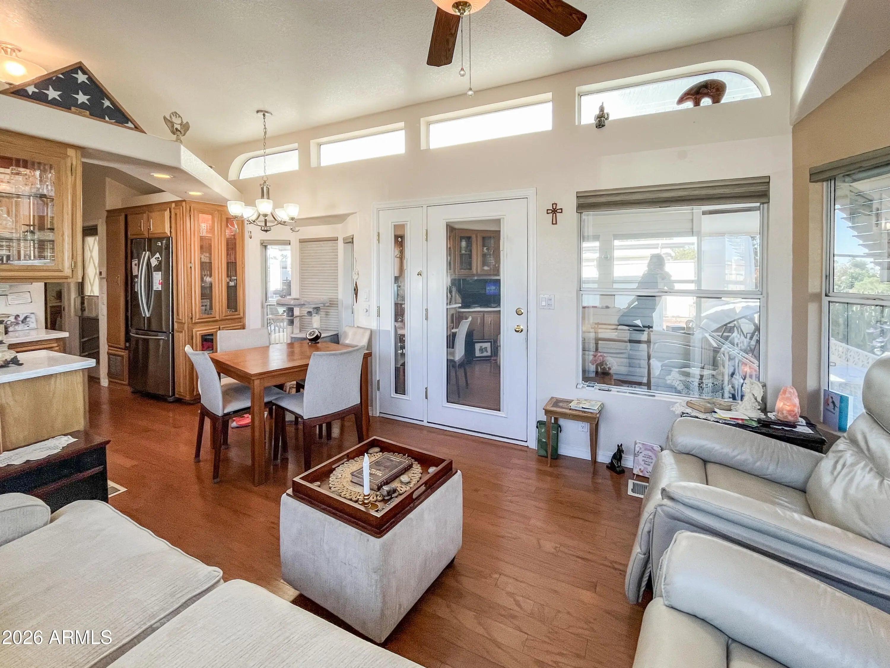 Photo of Listing #6977837