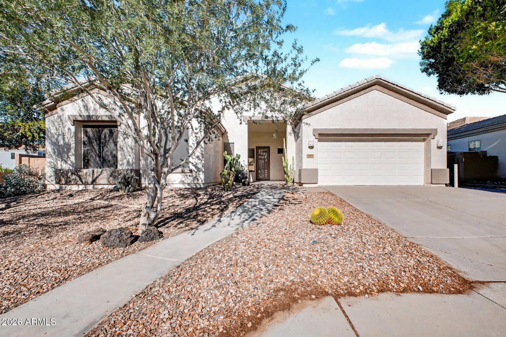 8634 E Hillview Street, Mesa