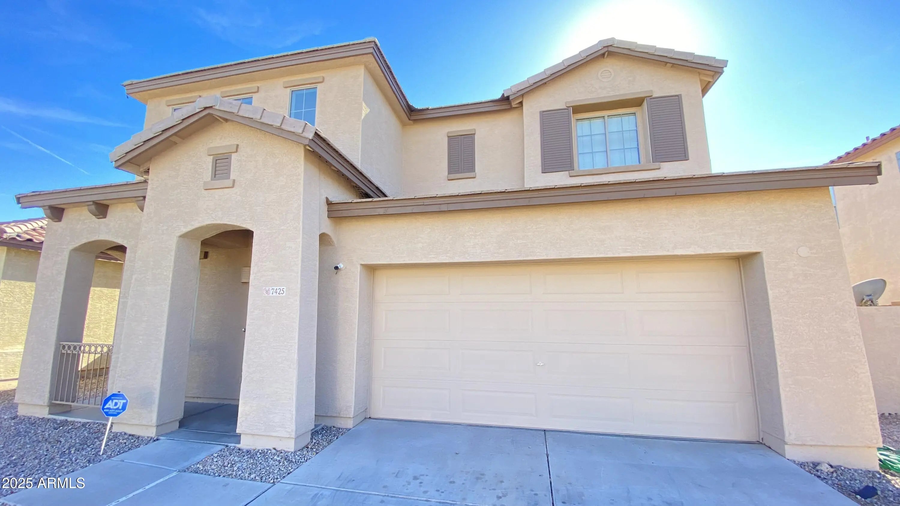 Photo of Listing #6968026