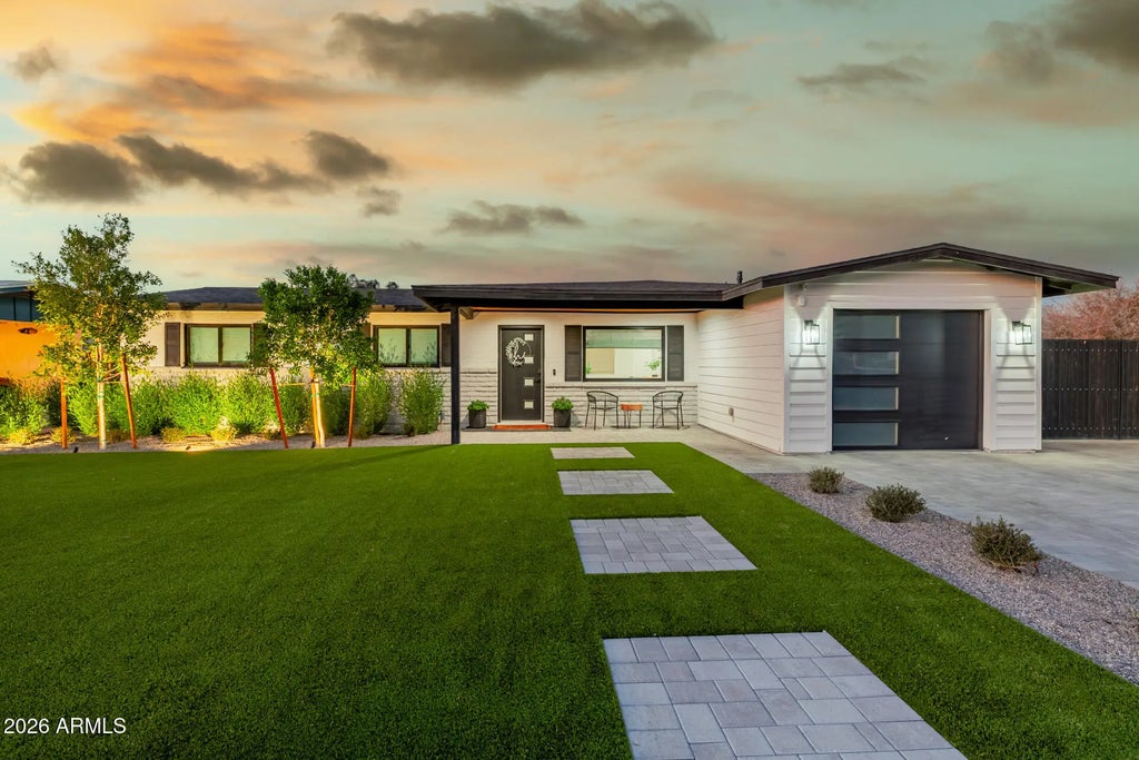 260 E Bruce Avenue, Gilbert