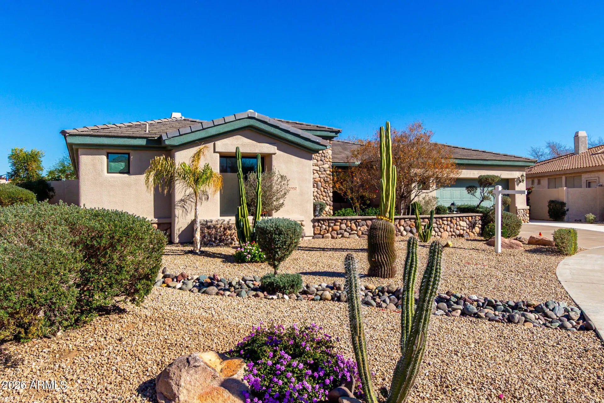 Photo of Listing #6968120