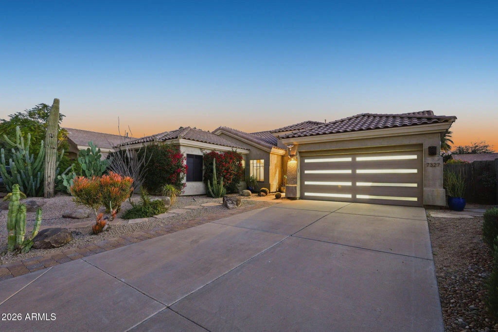 7327 E Rustling Pass, Scottsdale