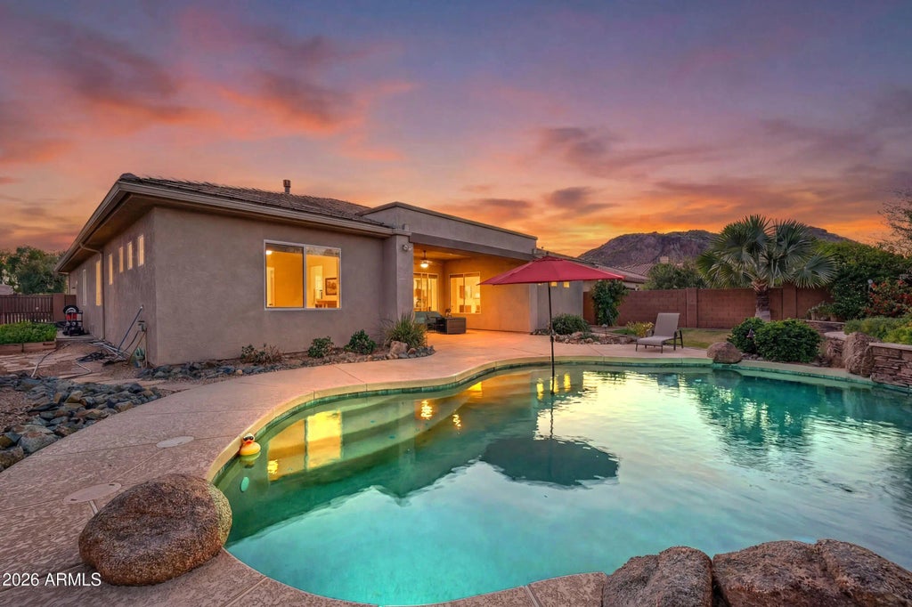 9782 W Buckhorn Trail, Peoria