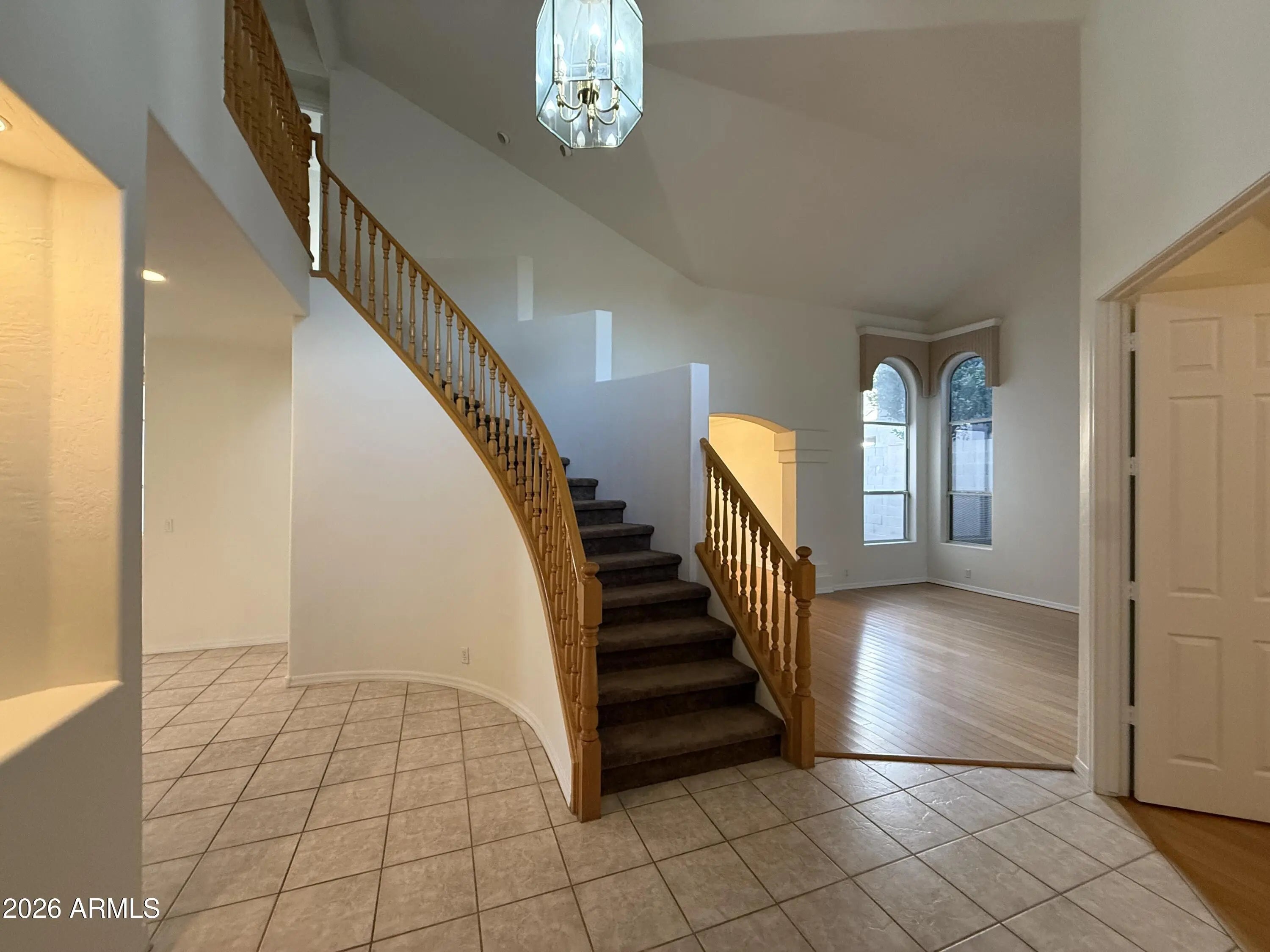 Photo of Listing #6968155