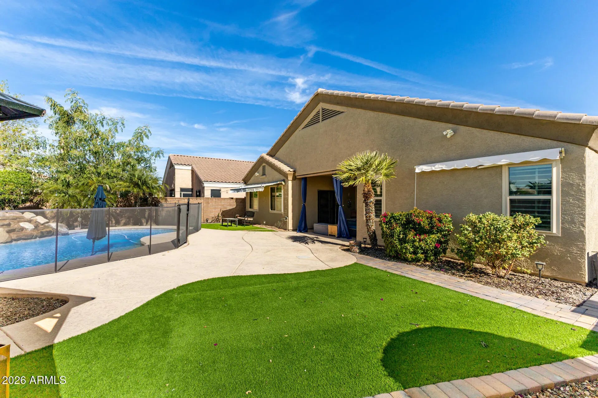 Photo of Listing #6975905