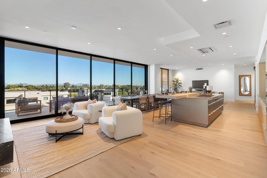 4849 N Camelback Ridge Drive (unit B308), Scottsdale