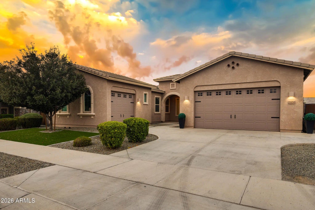 21654 E Via De Arboles, Queen Creek
