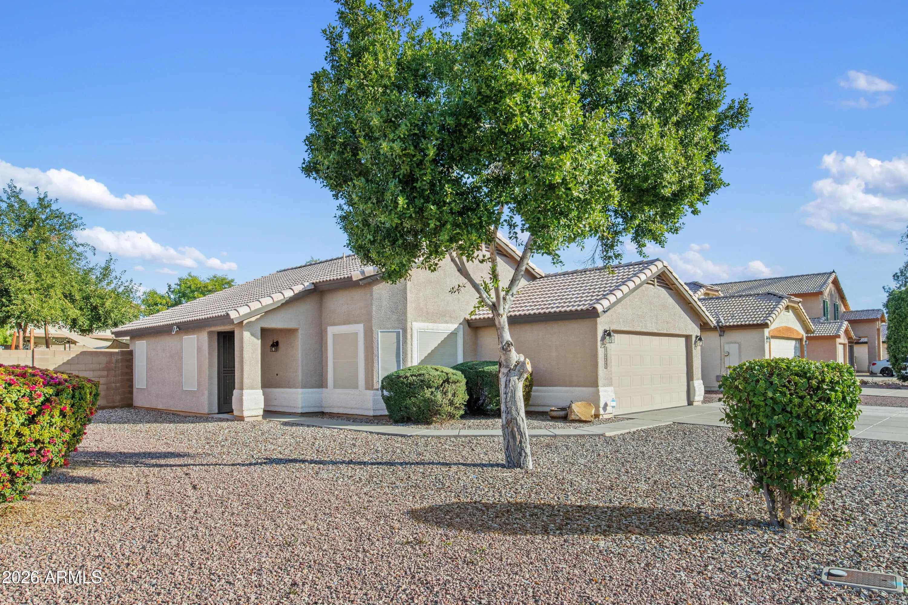 Photo of Listing #6968382