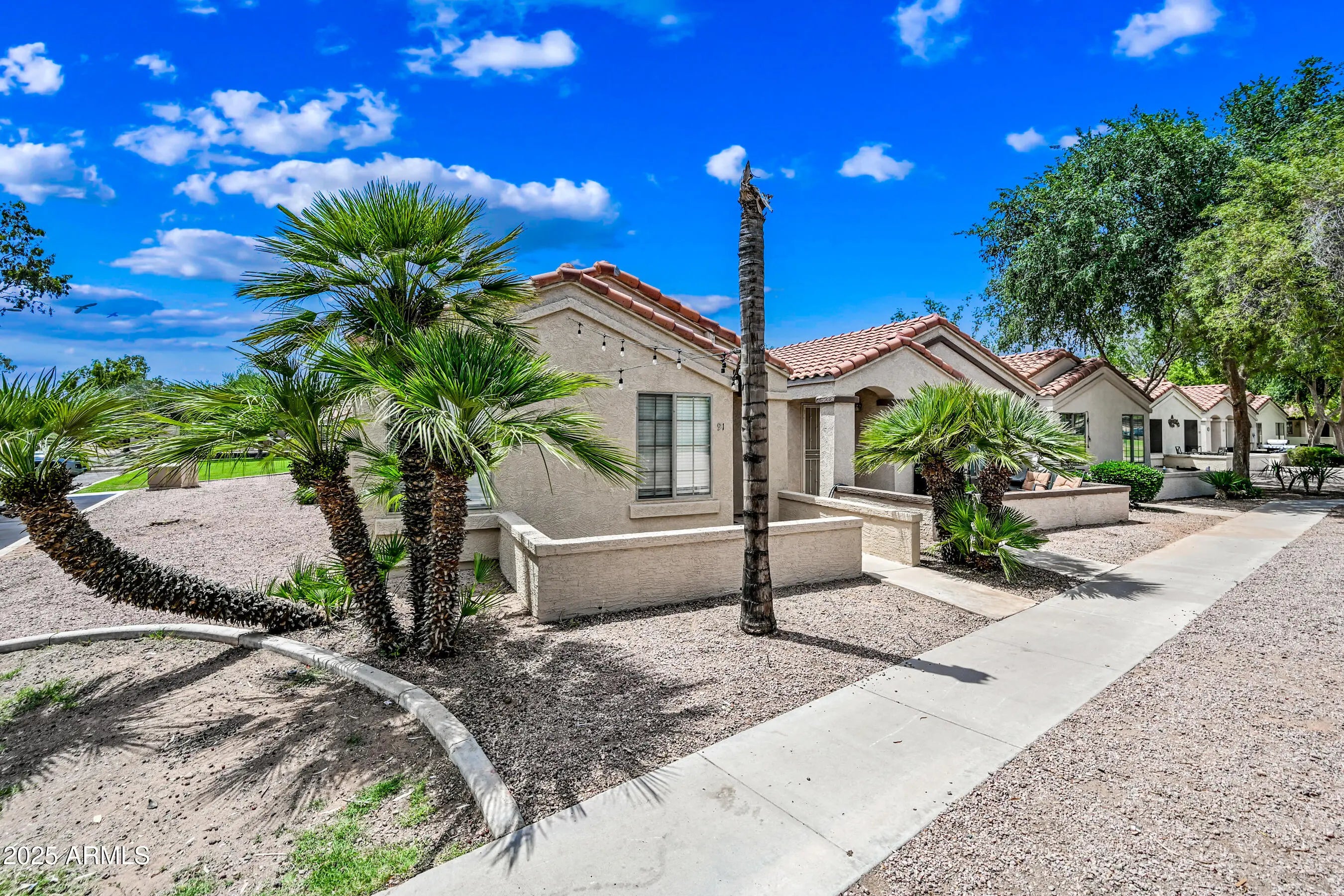 Photo of Listing #6968336