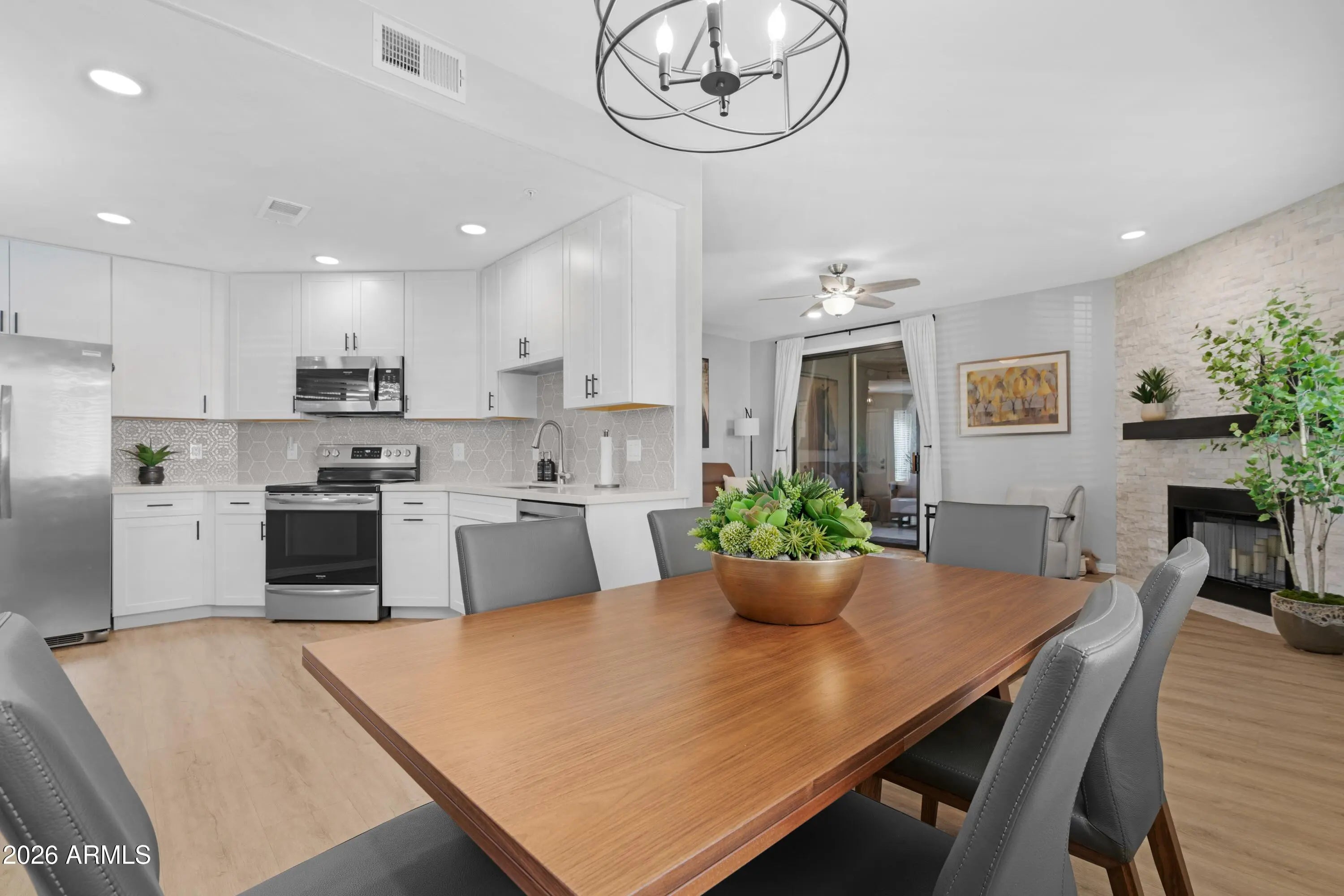 Photo of Listing #6968707